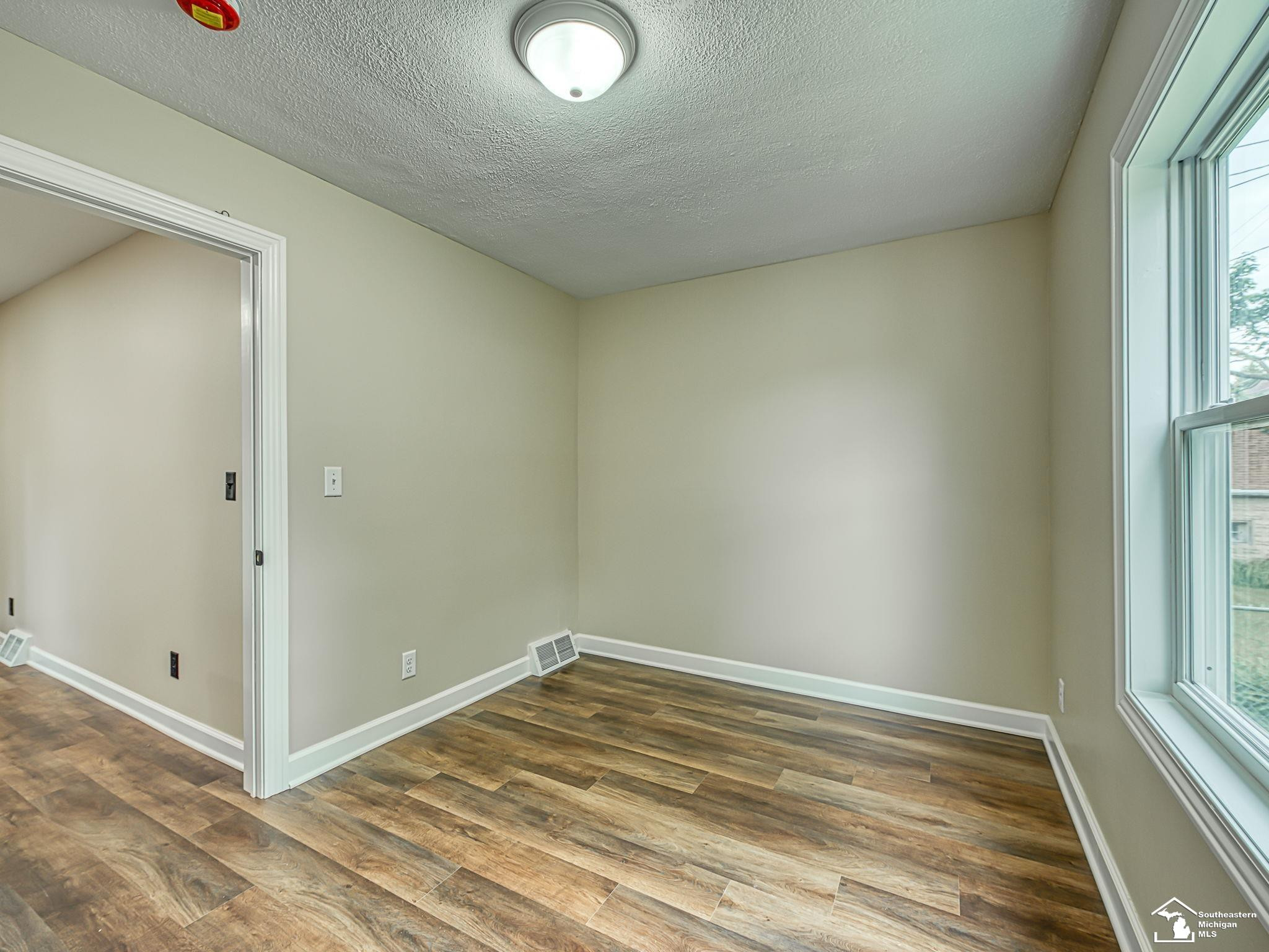 138 Tremont Street, Monroe, MI 48162 — Photo 25