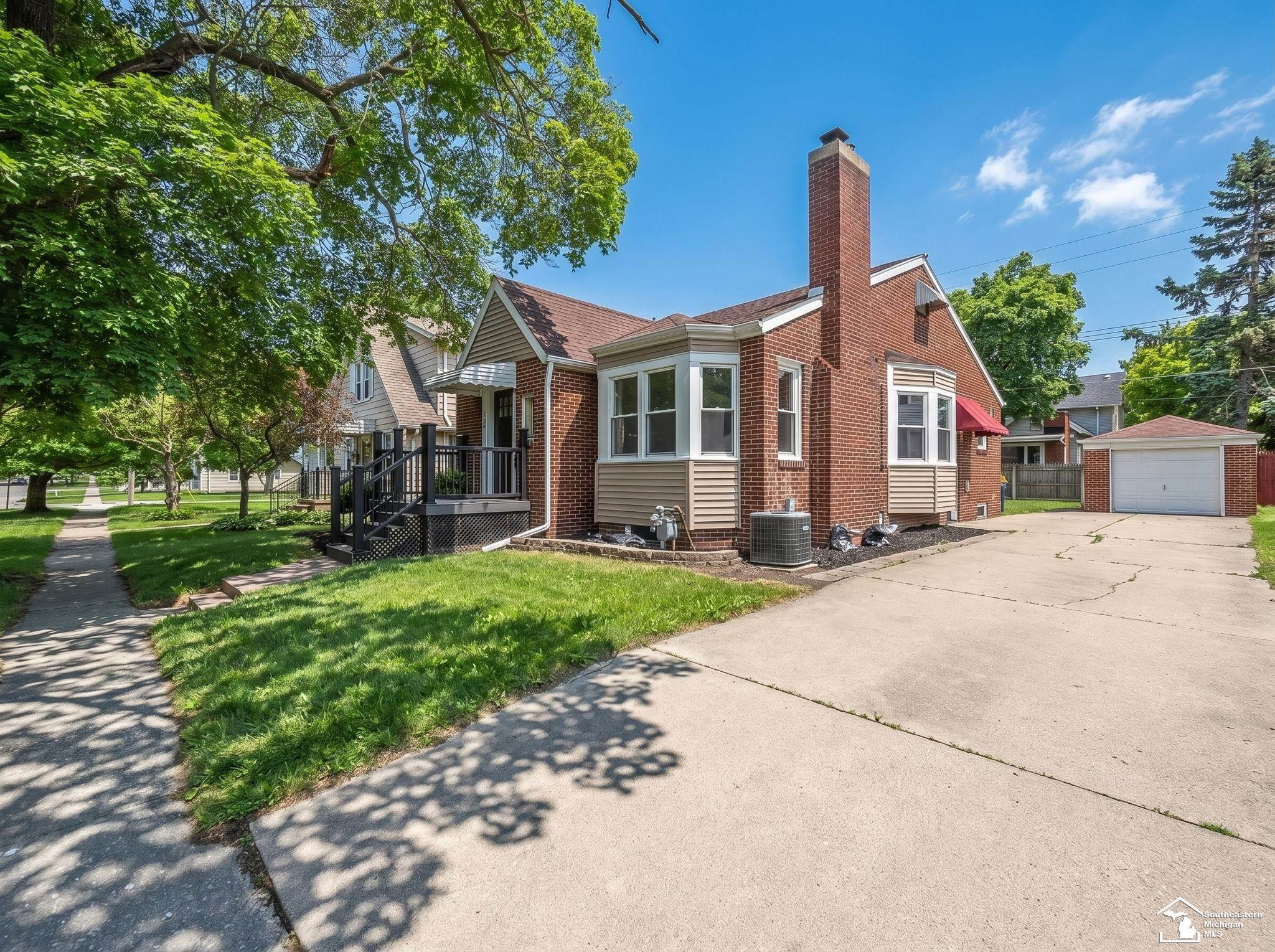 138 Tremont Street, Monroe, MI 48162 — Photo 33