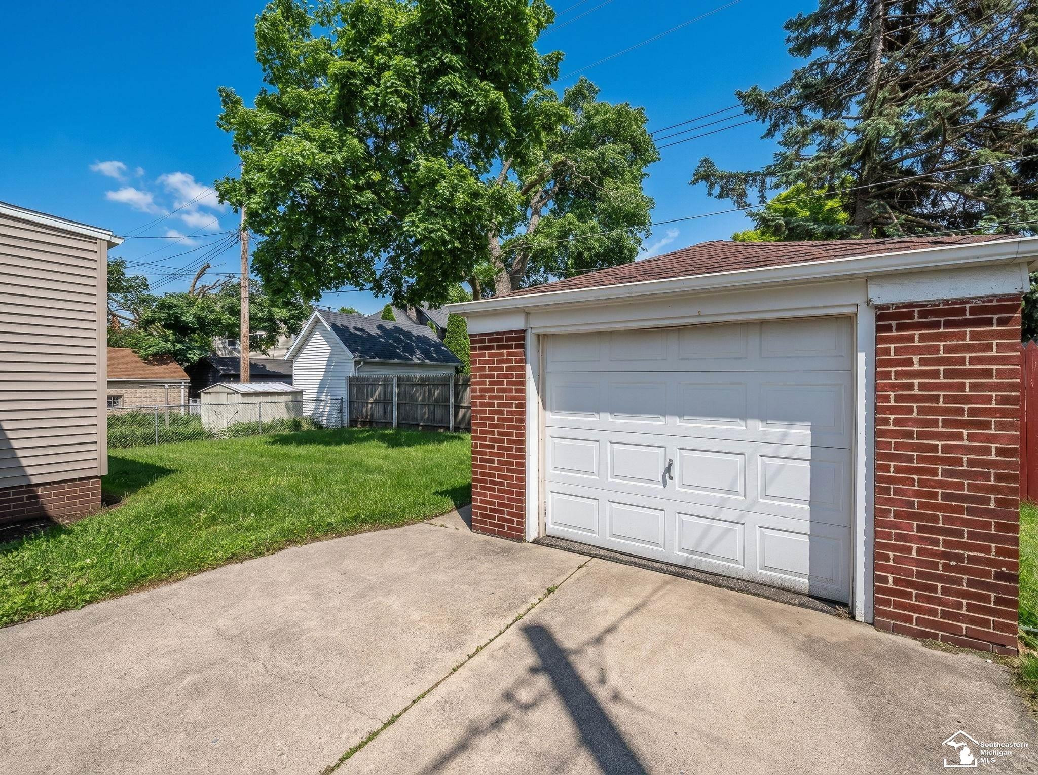 138 Tremont Street, Monroe, MI 48162 — Photo 35