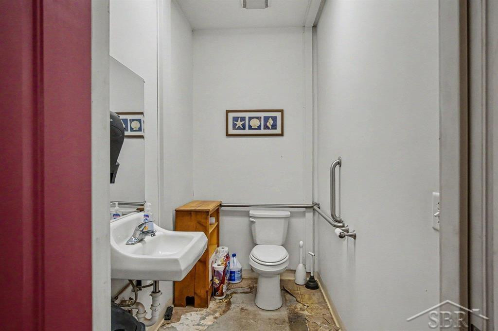 000 Kennel Drive, Rockford, MI 49341 — Photo 13