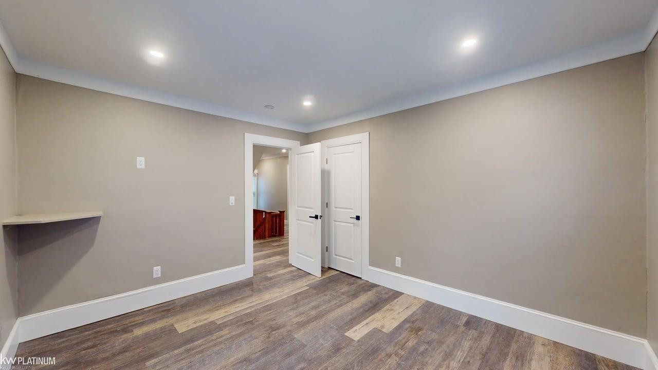 219 Cass Avenue, Mount Clemens, MI 48043 — Photo 22