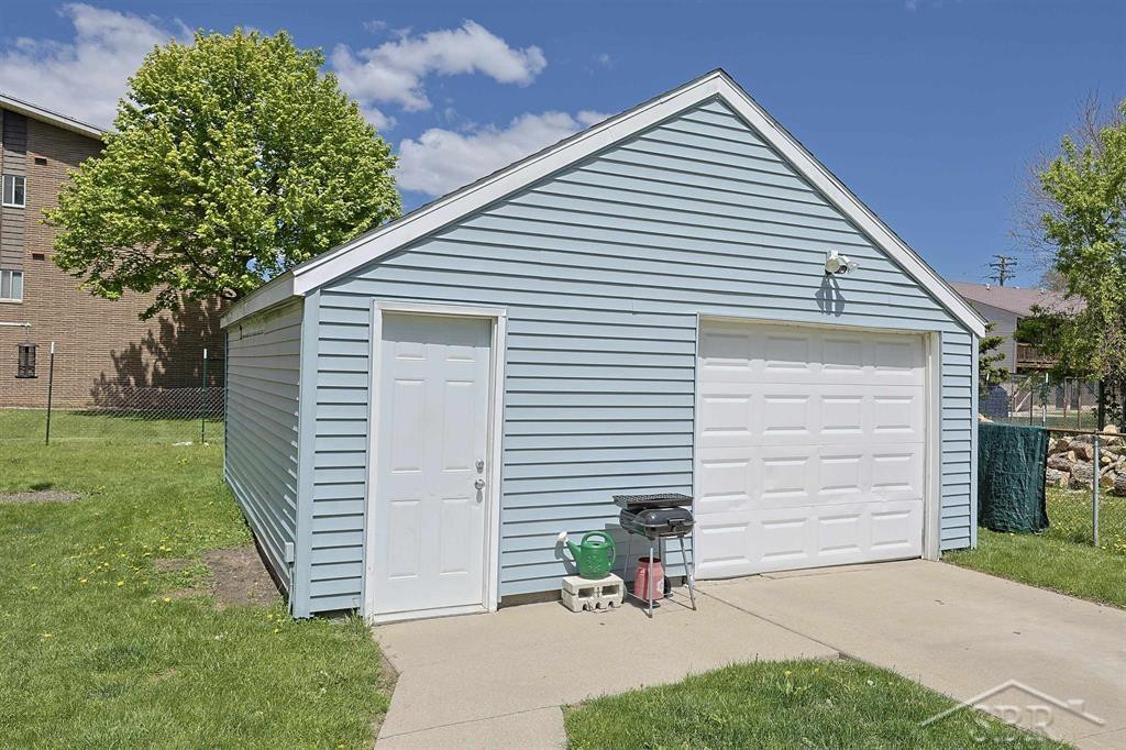 807 N Woodbridge Street, Saginaw, MI 48602 — Photo 4