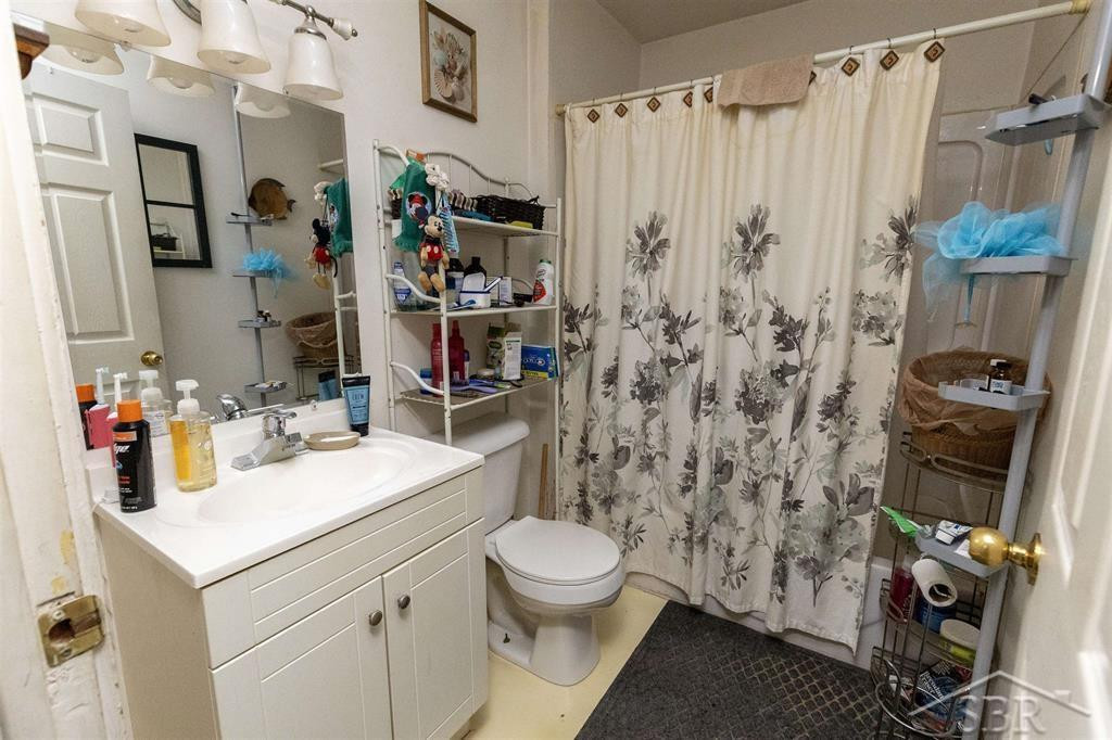 807 N Woodbridge Street, Saginaw, MI 48602 — Photo 13