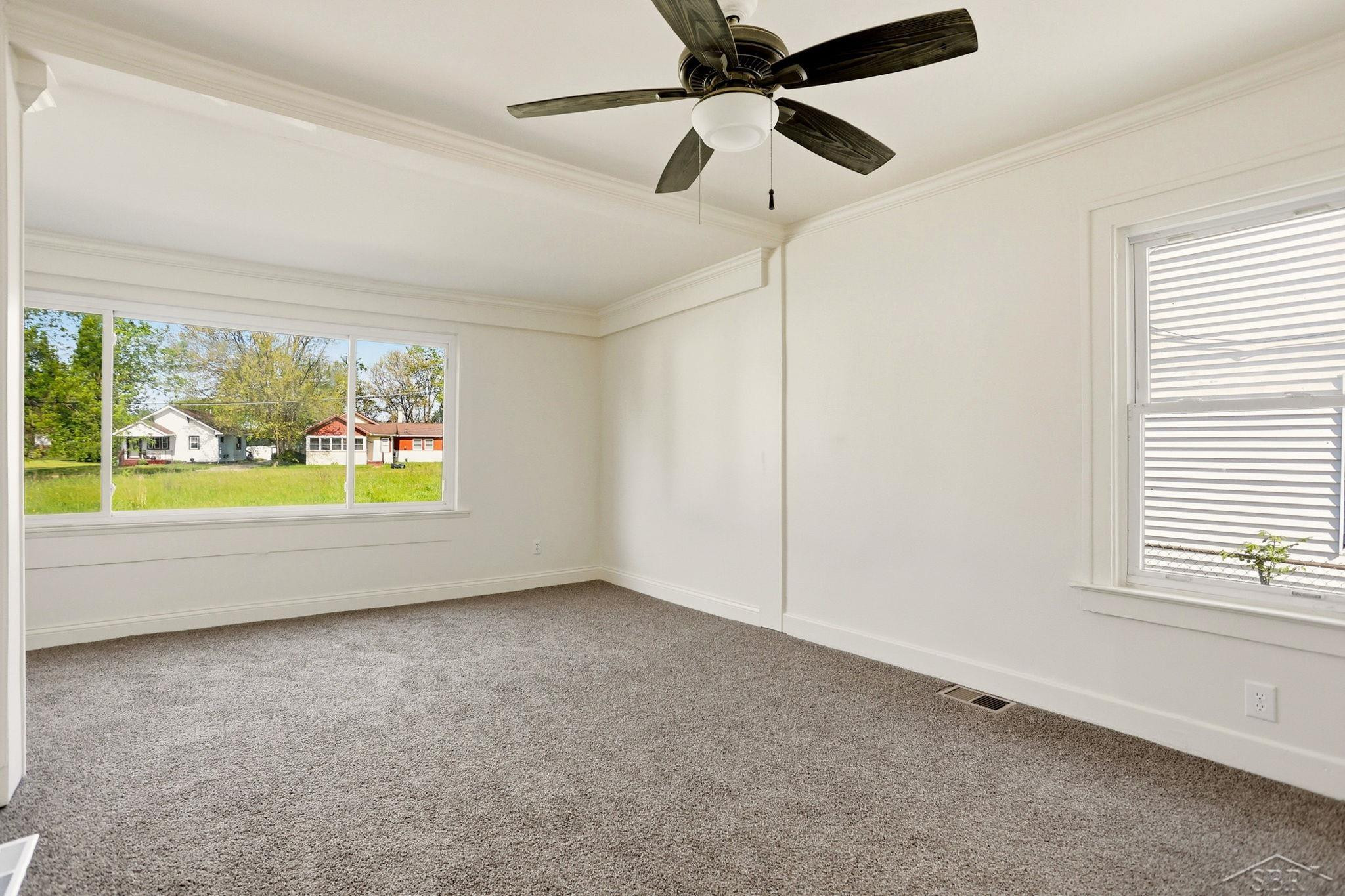 1922 Lowell Avenue, Saginaw, MI 48601 — Photo 11