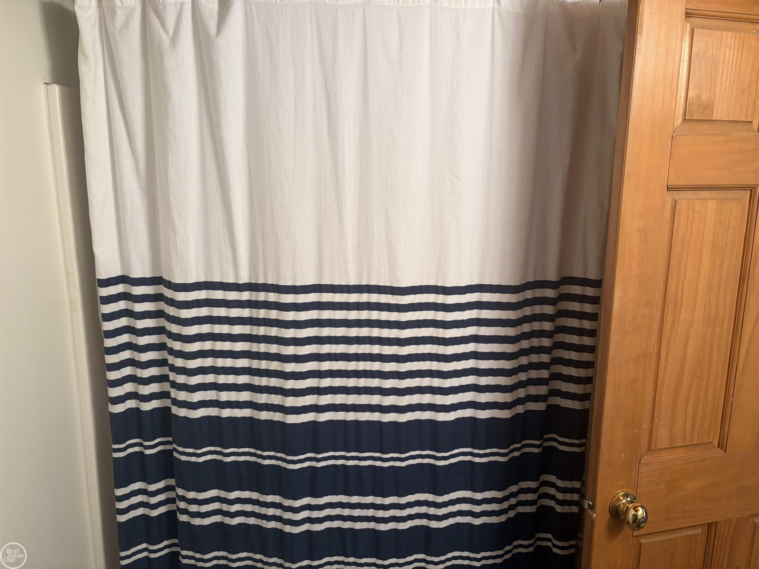 2100 Gray Park Drive, Lapeer, MI 48446 — Photo 17