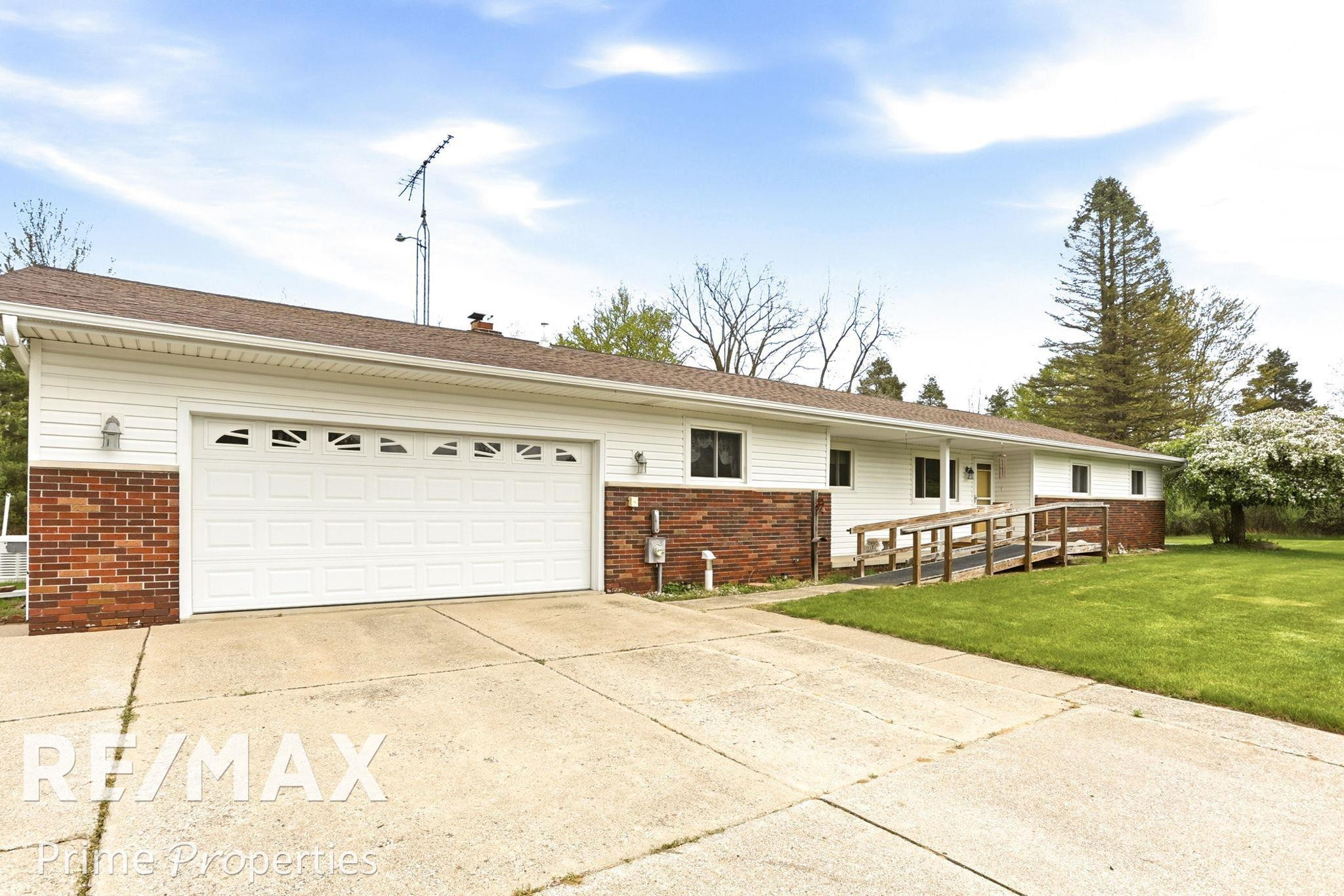 4301 Curtis Road, Birch Run, MI 48415 — Photo 4