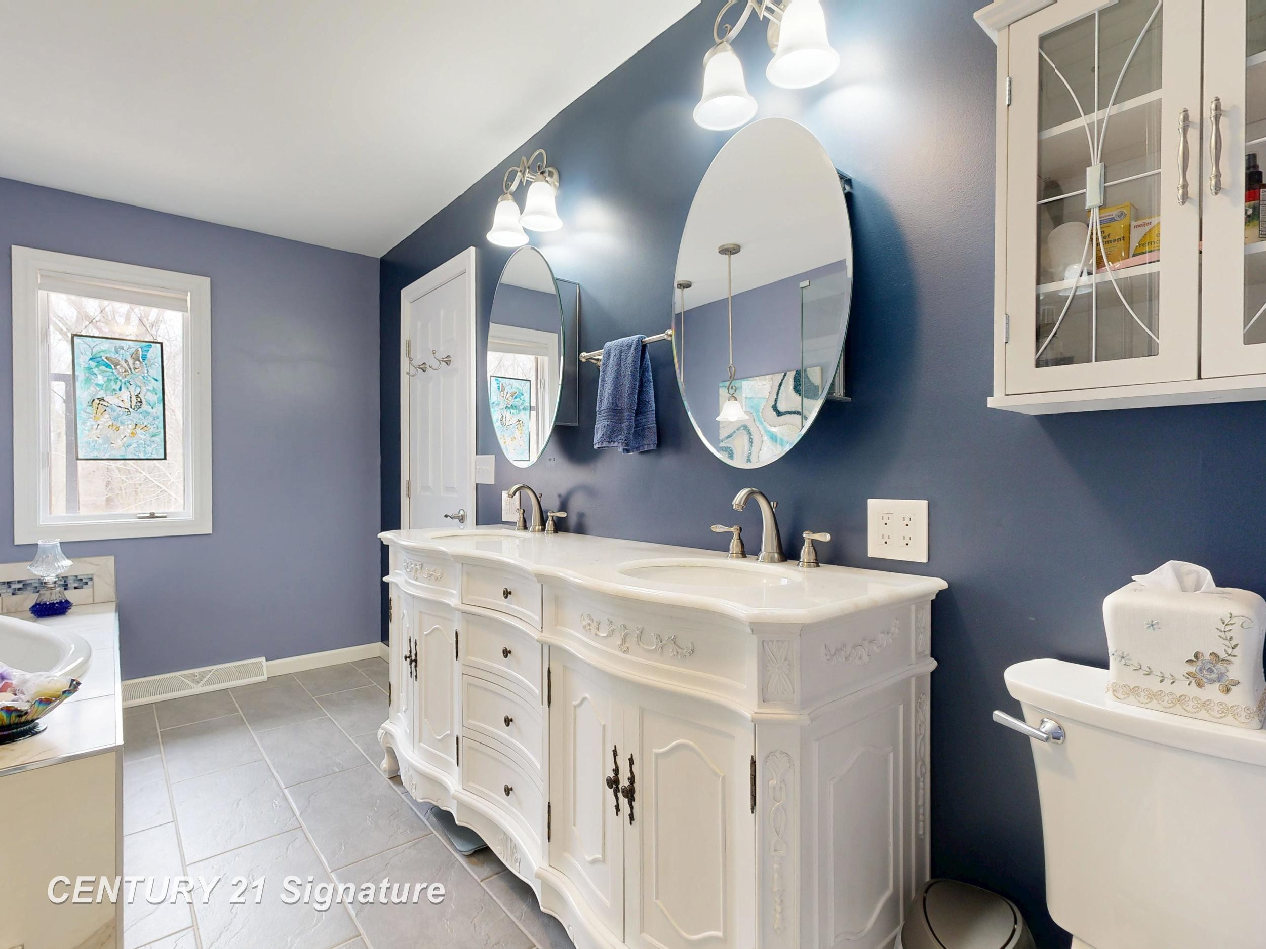 6728 N River Road, Freeland, MI 48623 — Photo 37