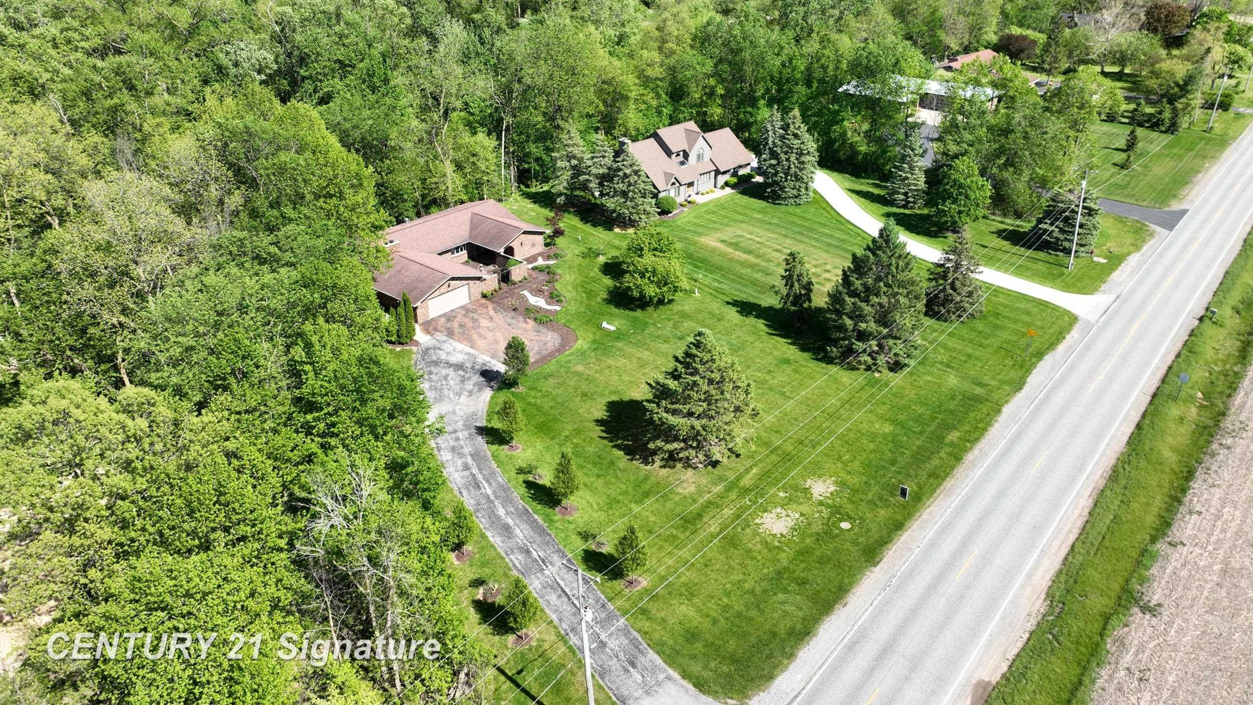 6728 N River Road, Freeland, MI 48623 — Photo 58