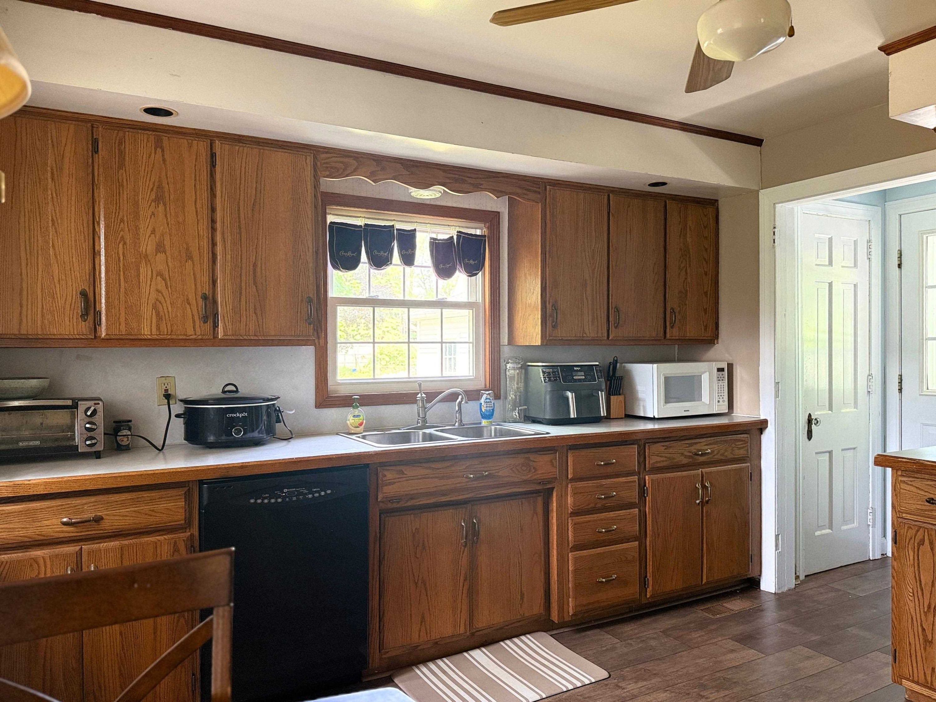 123 Madison Street, Vassar, MI 48768 — Photo 9