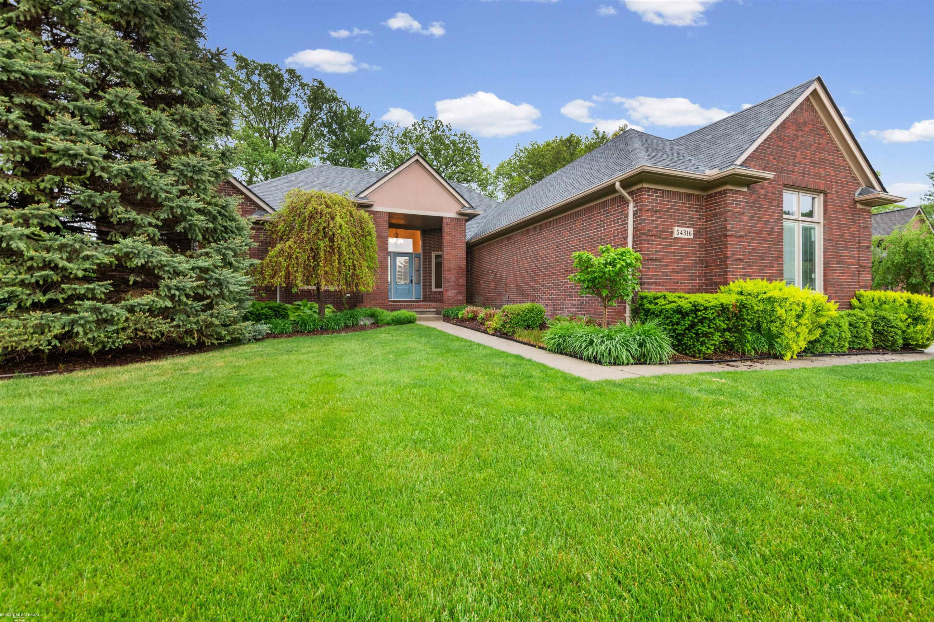 54316 Black Cherry Lane, Shelby Twp, MI 48315 — Photo 3