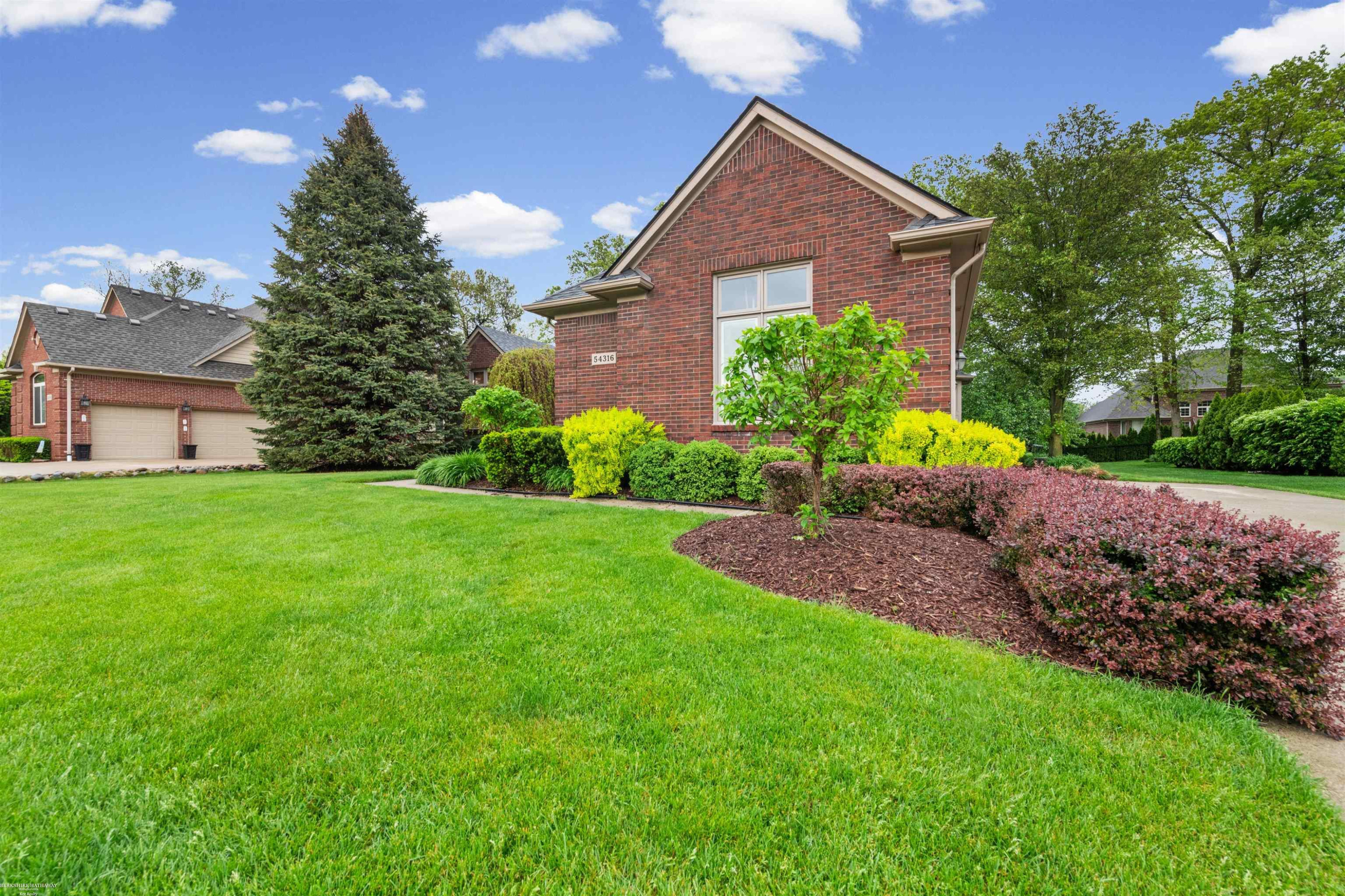 54316 Black Cherry Lane, Shelby Twp, MI 48315 — Photo 4