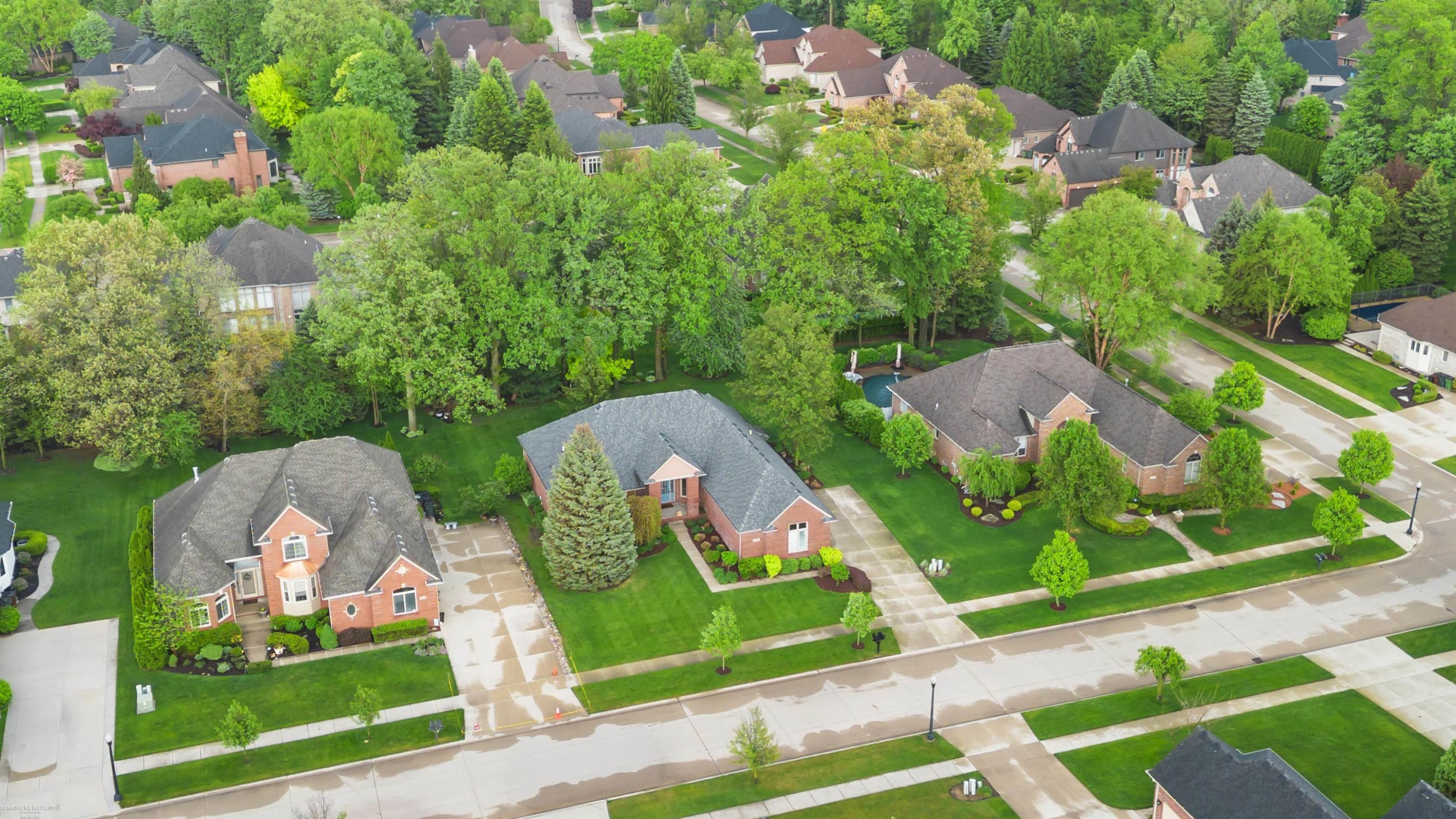 54316 Black Cherry Lane, Shelby Twp, MI 48315 — Photo 16