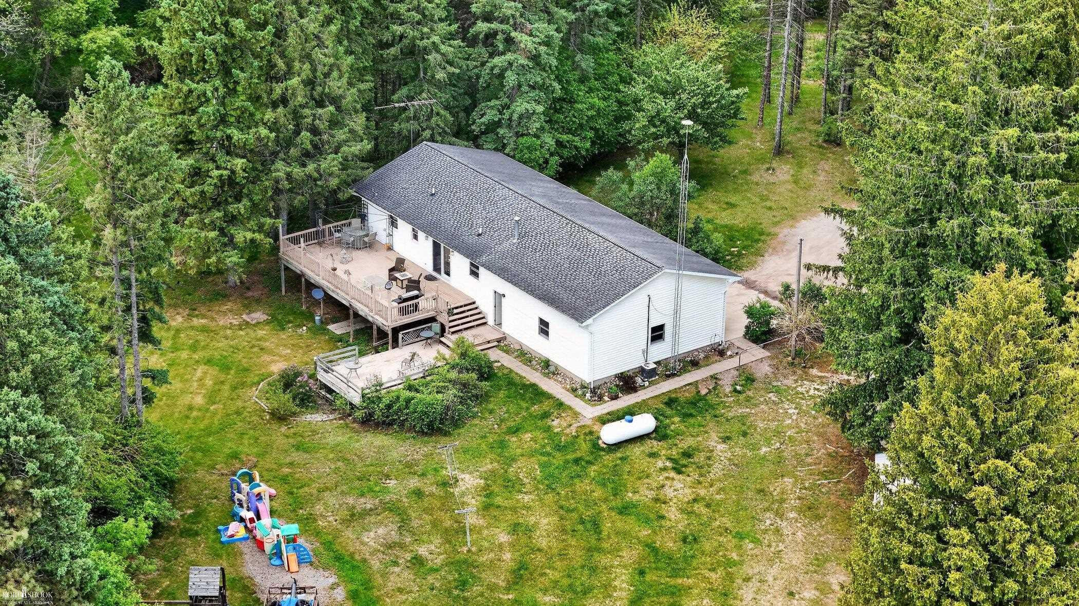 3477 Winegar Road, Perry, MI 48872 — Photo 41