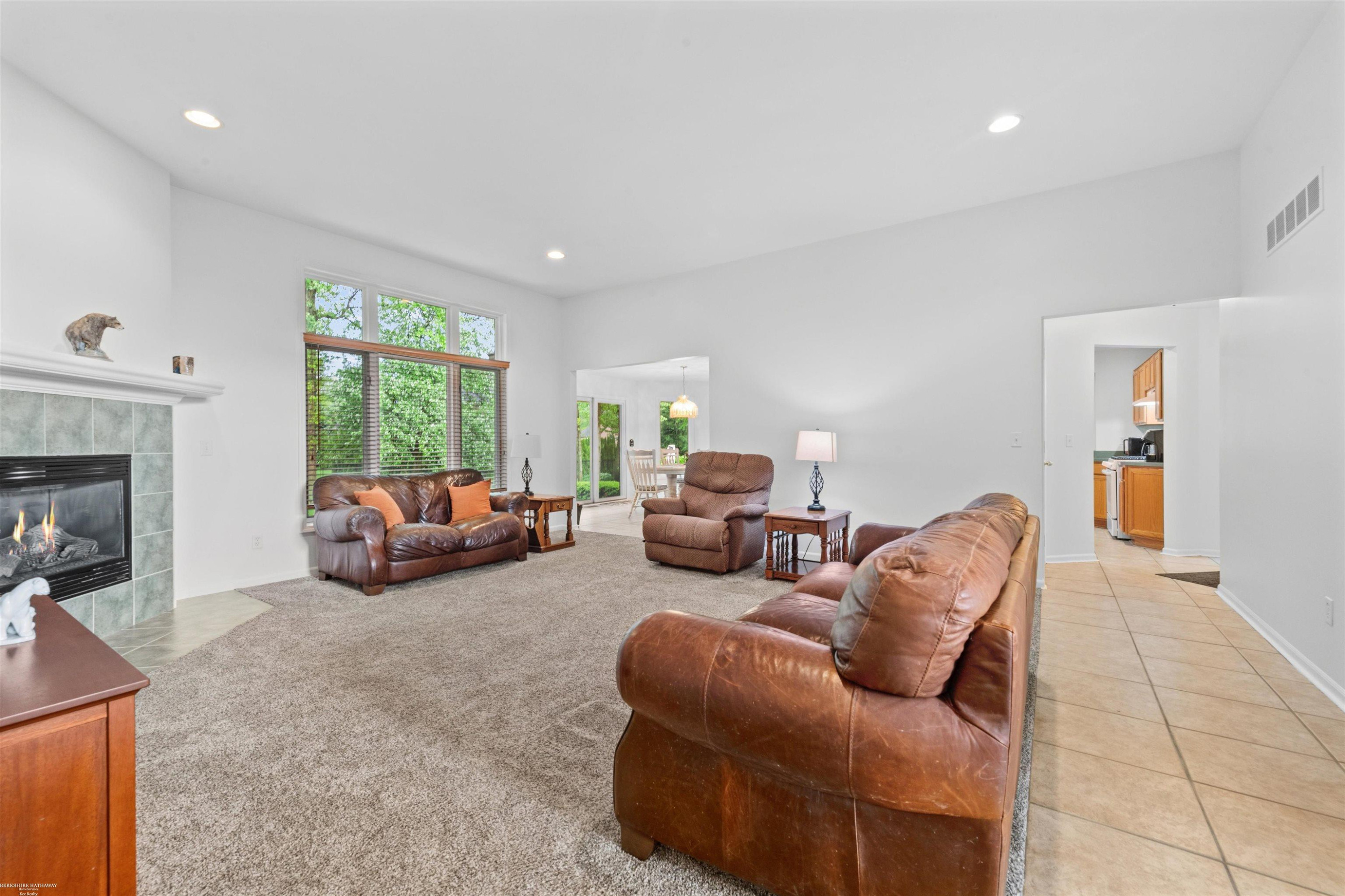 54316 Black Cherry Lane, Shelby Twp, MI 48315 — Photo 46