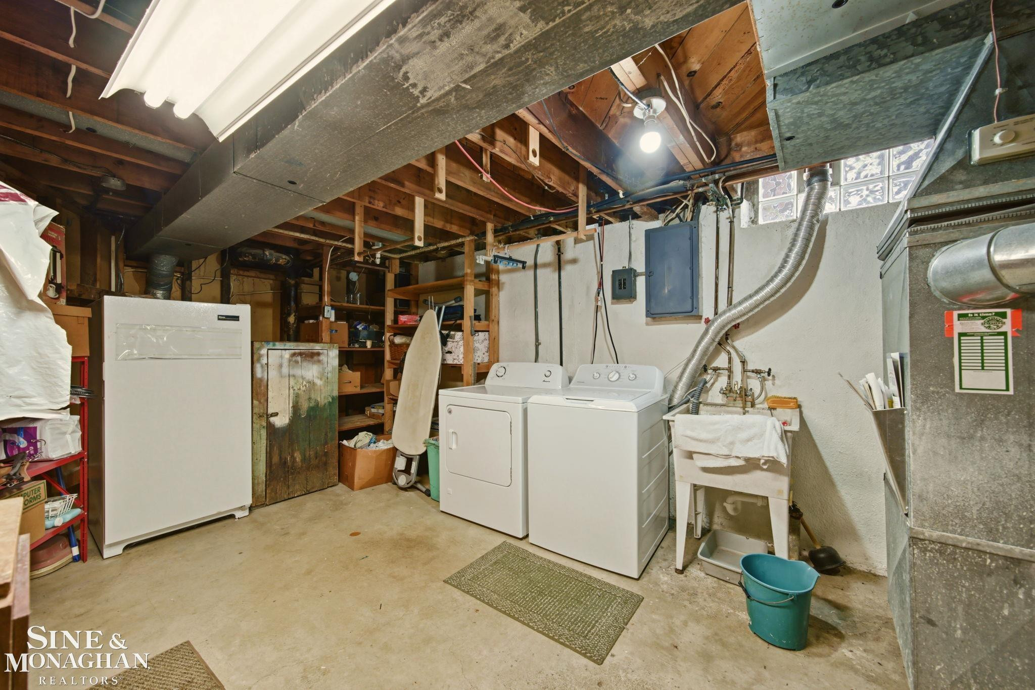 27474 Norma Drive, Warren, MI 48093 — Photo 31