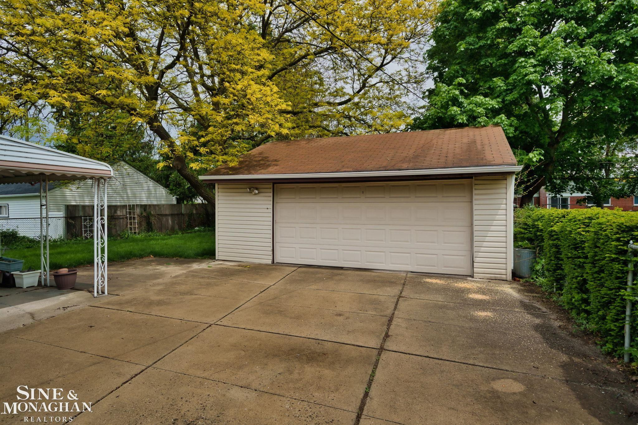 27474 Norma Drive, Warren, MI 48093 — Photo 33