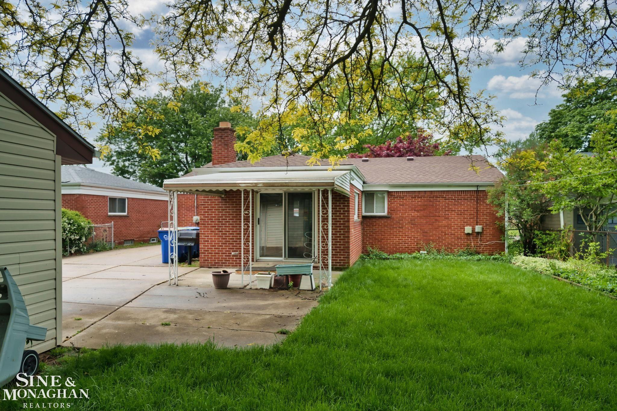 27474 Norma Drive, Warren, MI 48093 — Photo 37