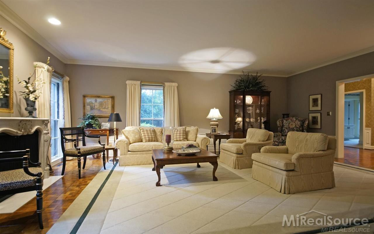 45 Lakecrest Lane, Grosse Pointe Farms, MI 48236 — Photo 8