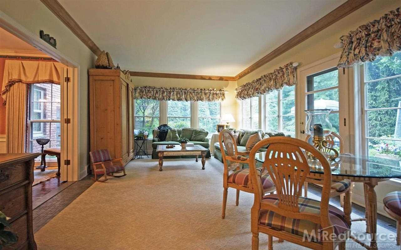45 Lakecrest Lane, Grosse Pointe Farms, MI 48236 — Photo 11