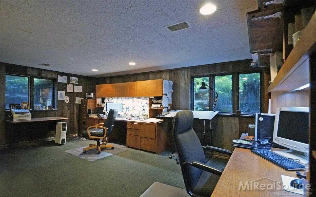 45 Lakecrest Lane, Grosse Pointe Farms, MI 48236 — Photo 27