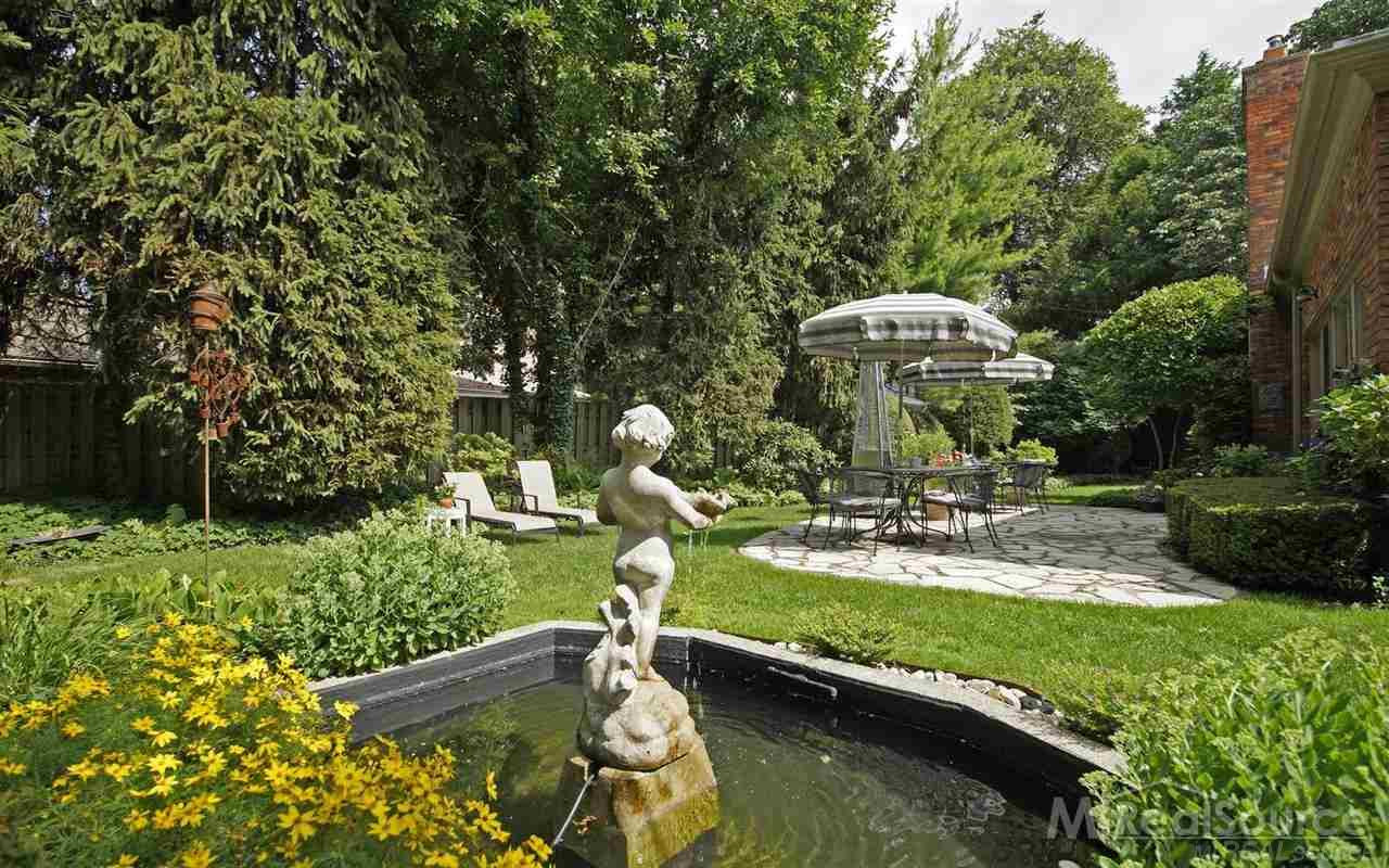 45 Lakecrest Lane, Grosse Pointe Farms, MI 48236 — Photo 29