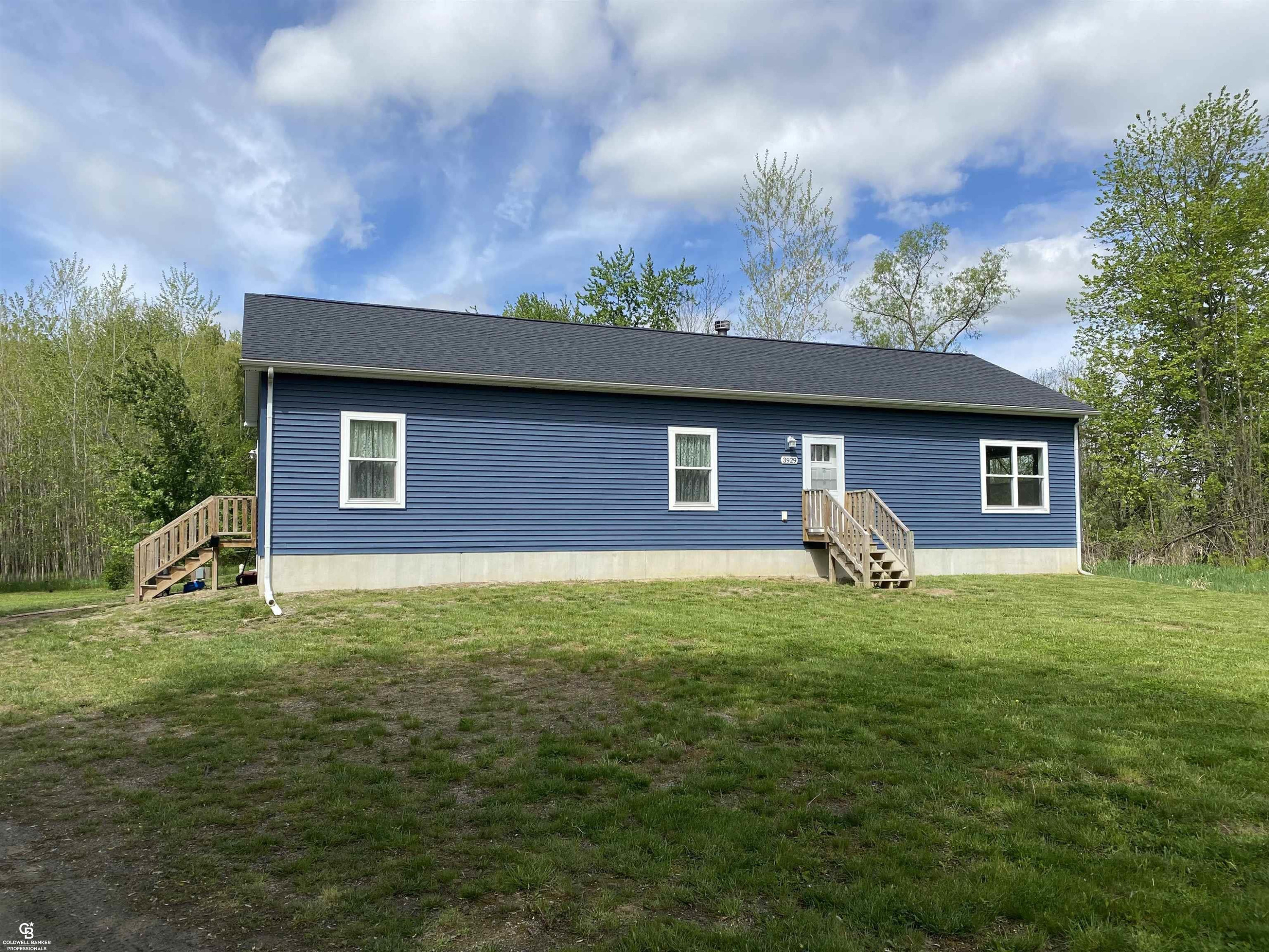 3929 Sheridan Road, Emmett, MI 48022 — Photo 2