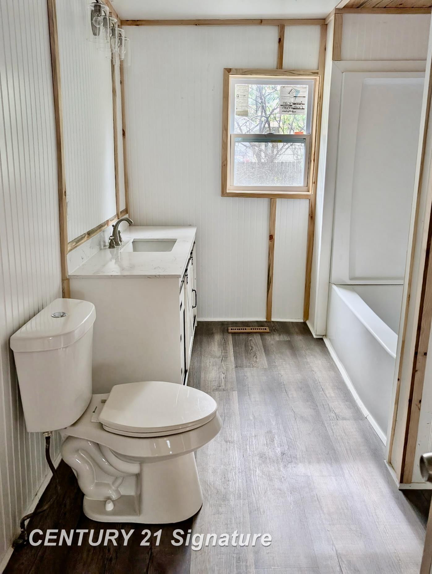 345 Shattuck Road, Saginaw, MI 48604 — Photo 8