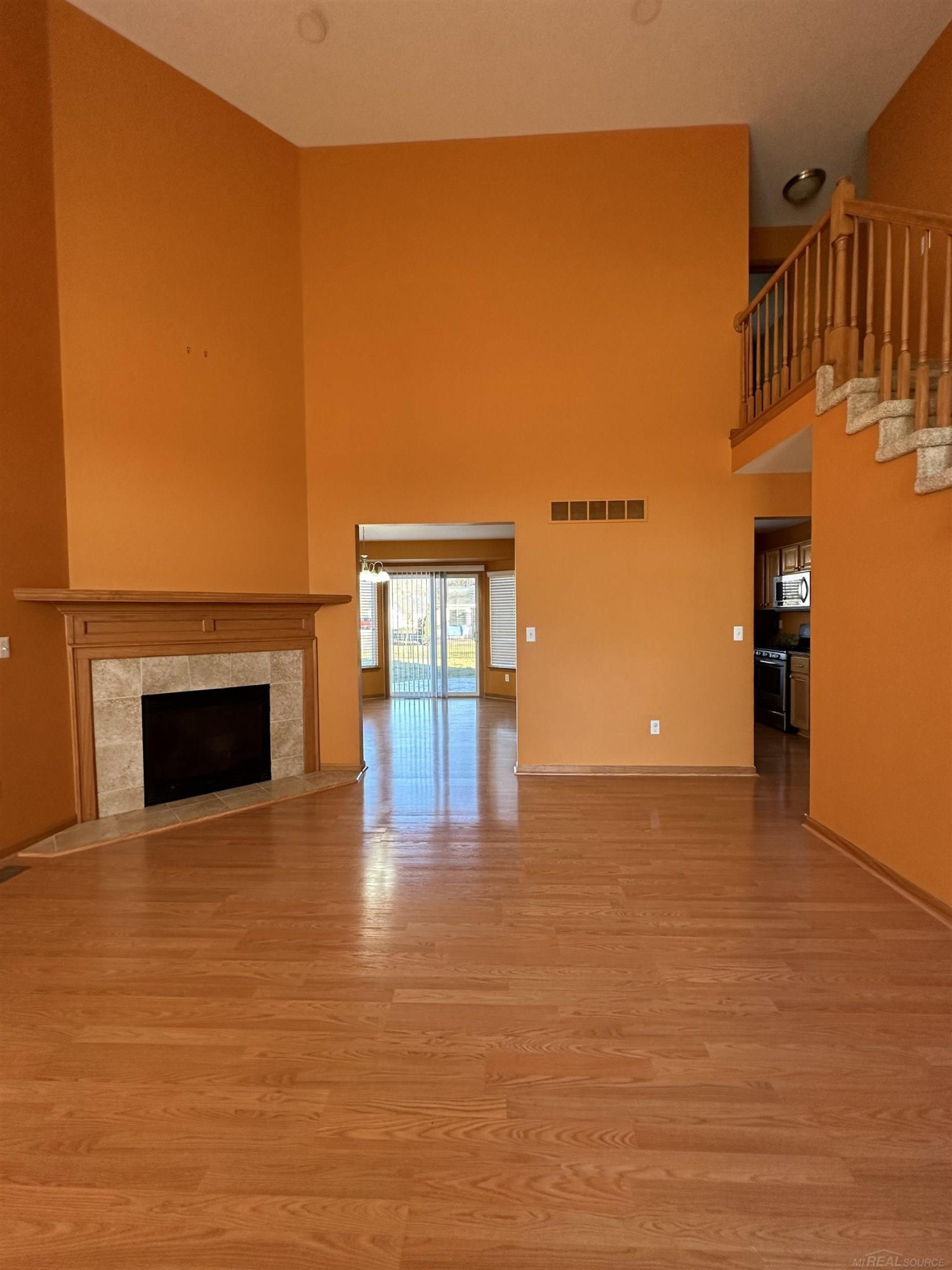 45344 Debbie Court, MI 48042 — Photo 8