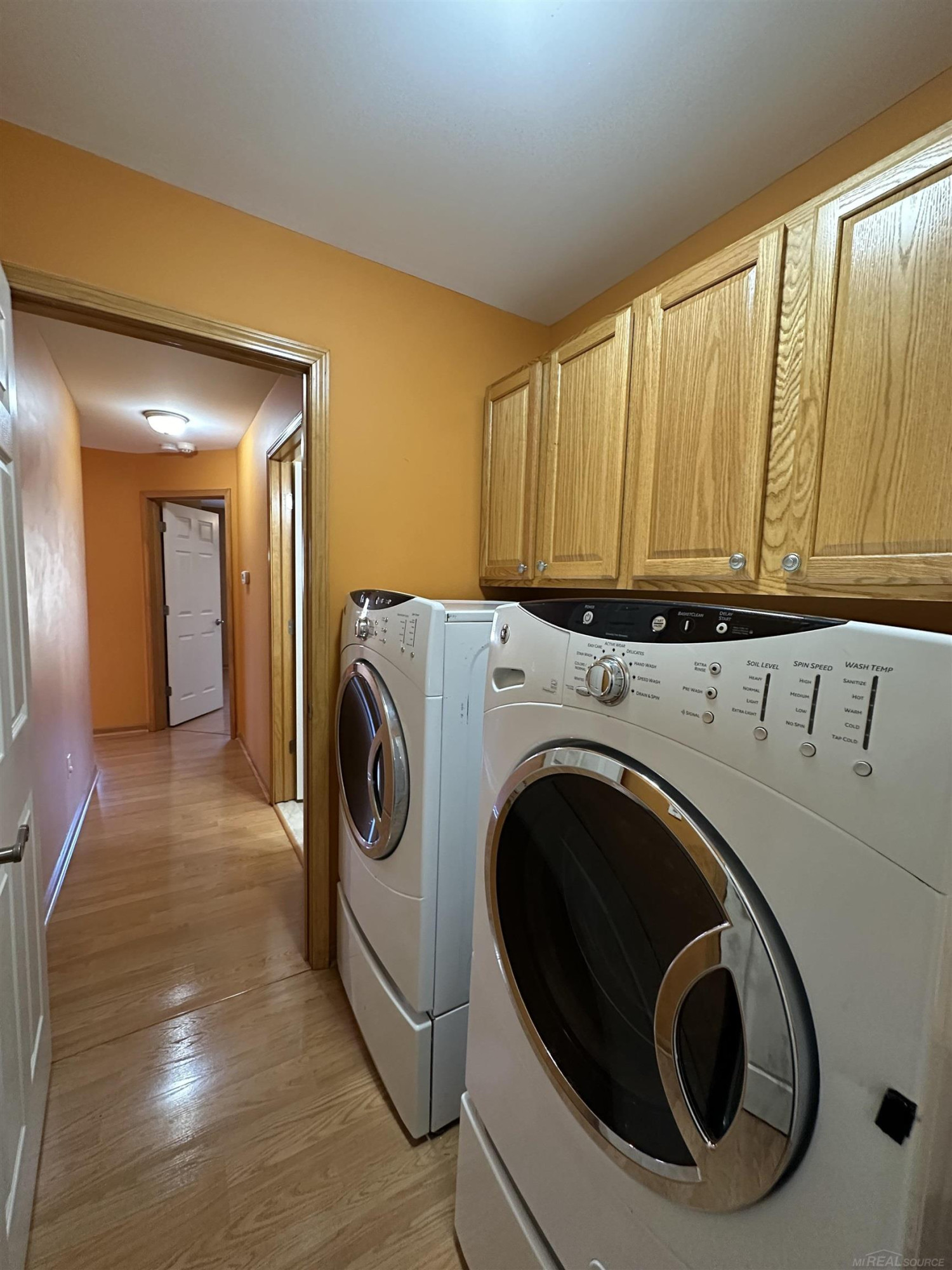 45344 Debbie Court, MI 48042 — Photo 19