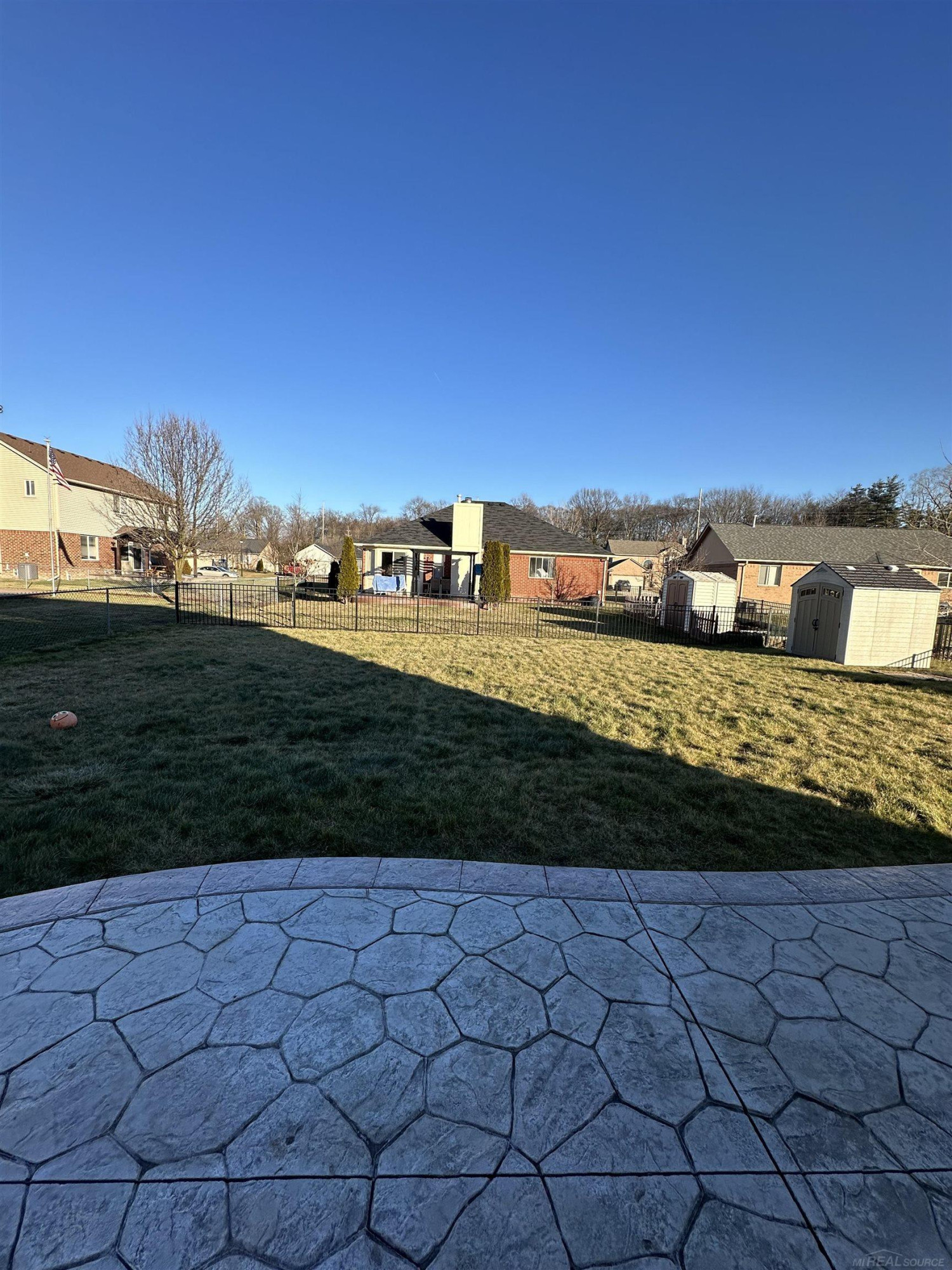 45344 Debbie Court, MI 48042 — Photo 31