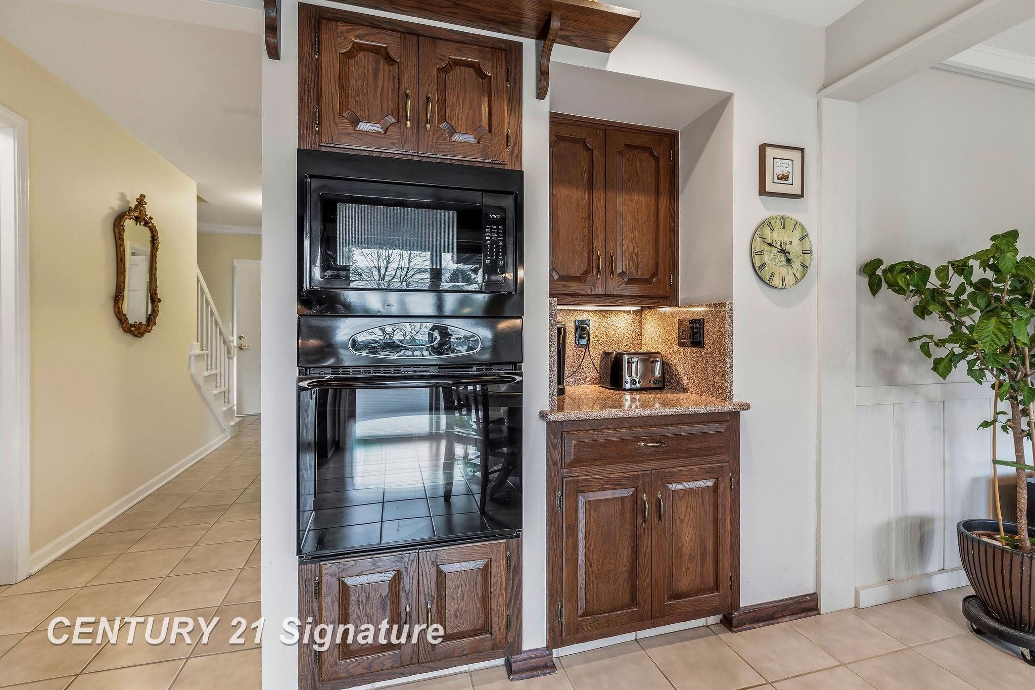 3575 E Marcus Drive, Saginaw, MI 48603 — Photo 12