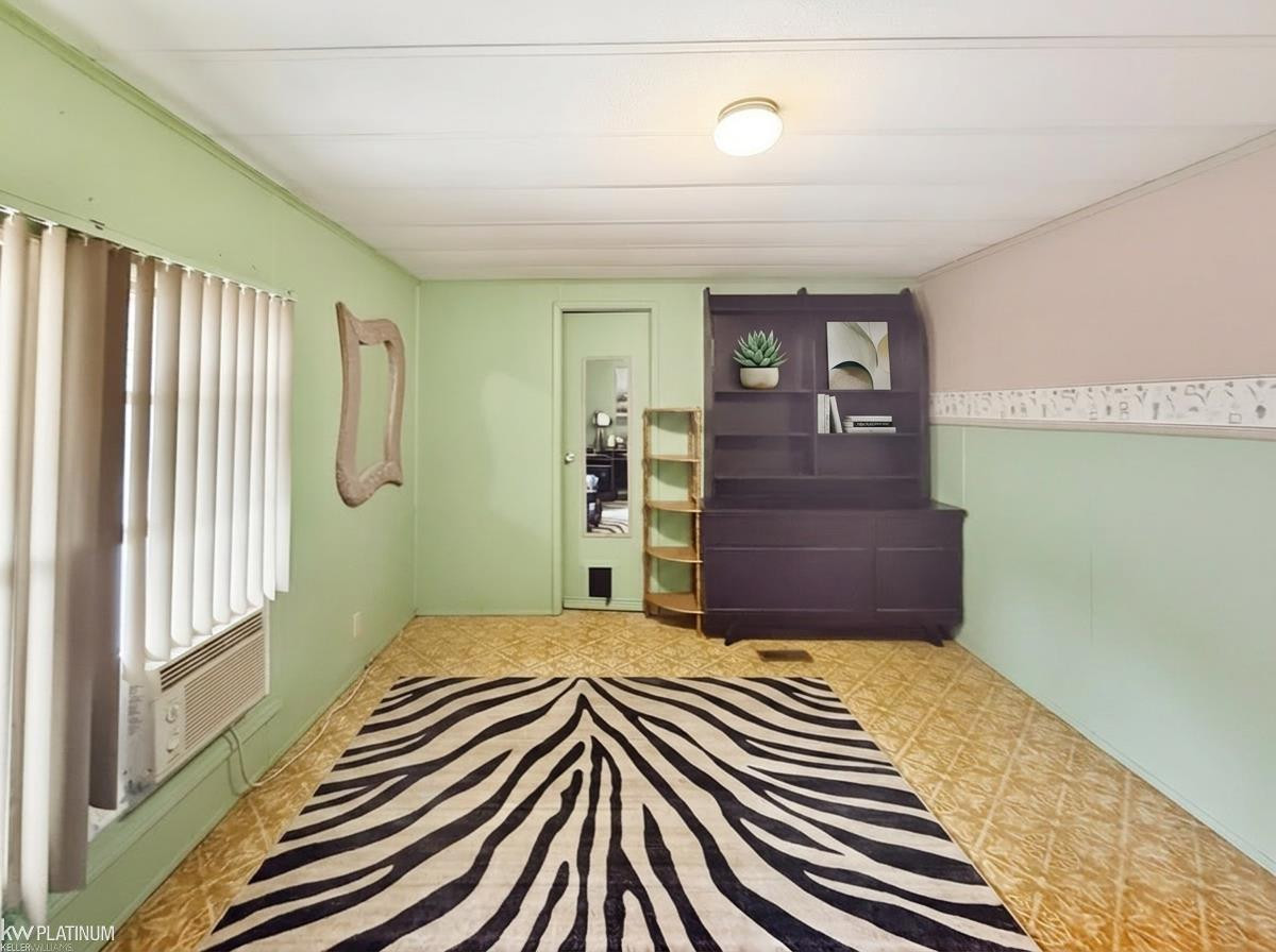 21204 La Porte Circle, Macomb, MI 48044 — Photo 12