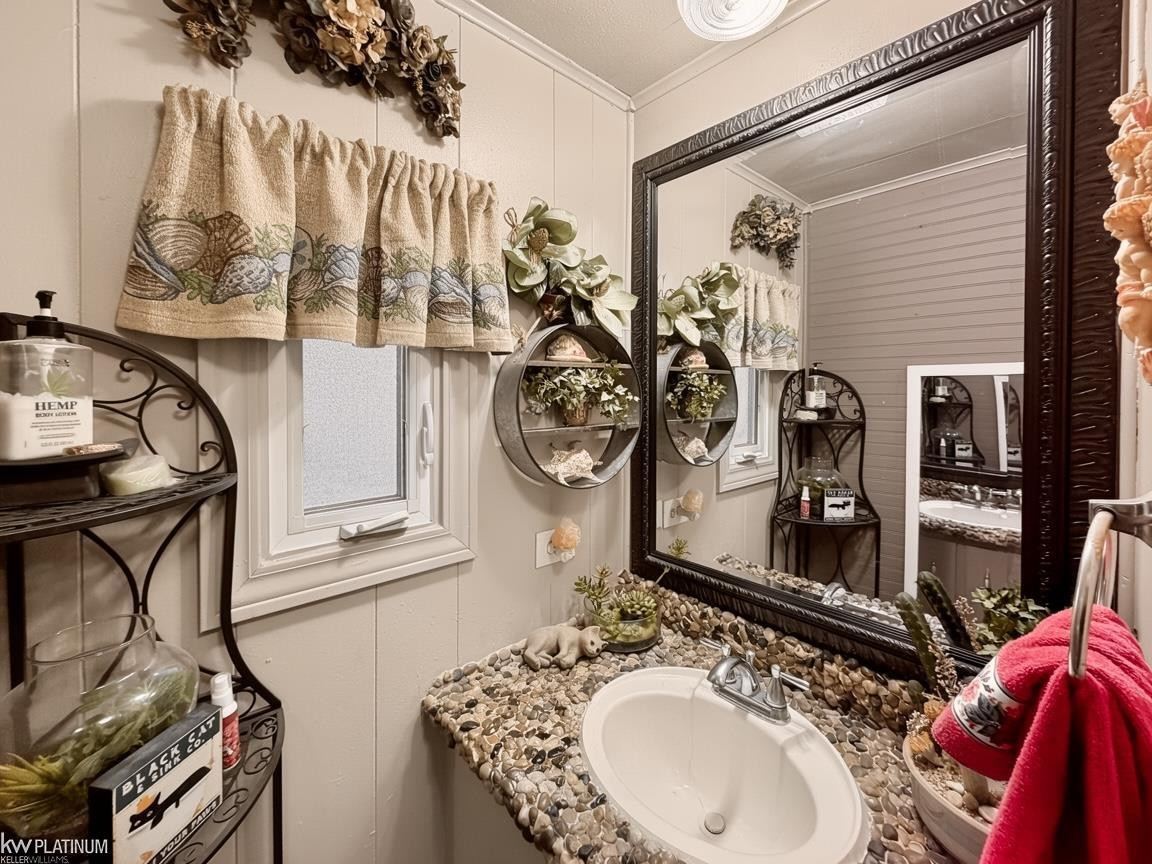 21204 La Porte Circle, Macomb, MI 48044 — Photo 14