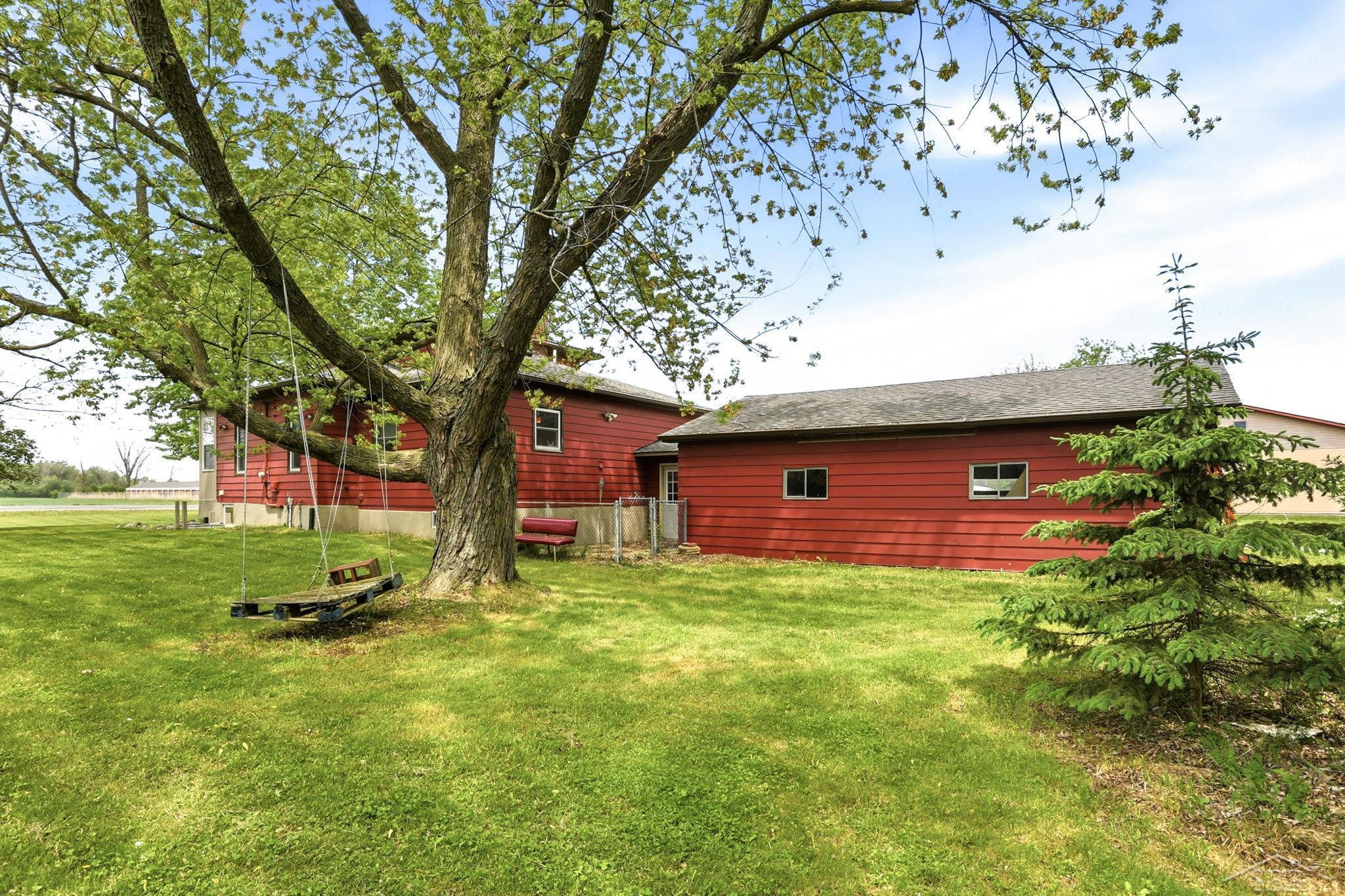 3285 Kochville Road, Saginaw, MI 48604 — Photo 35