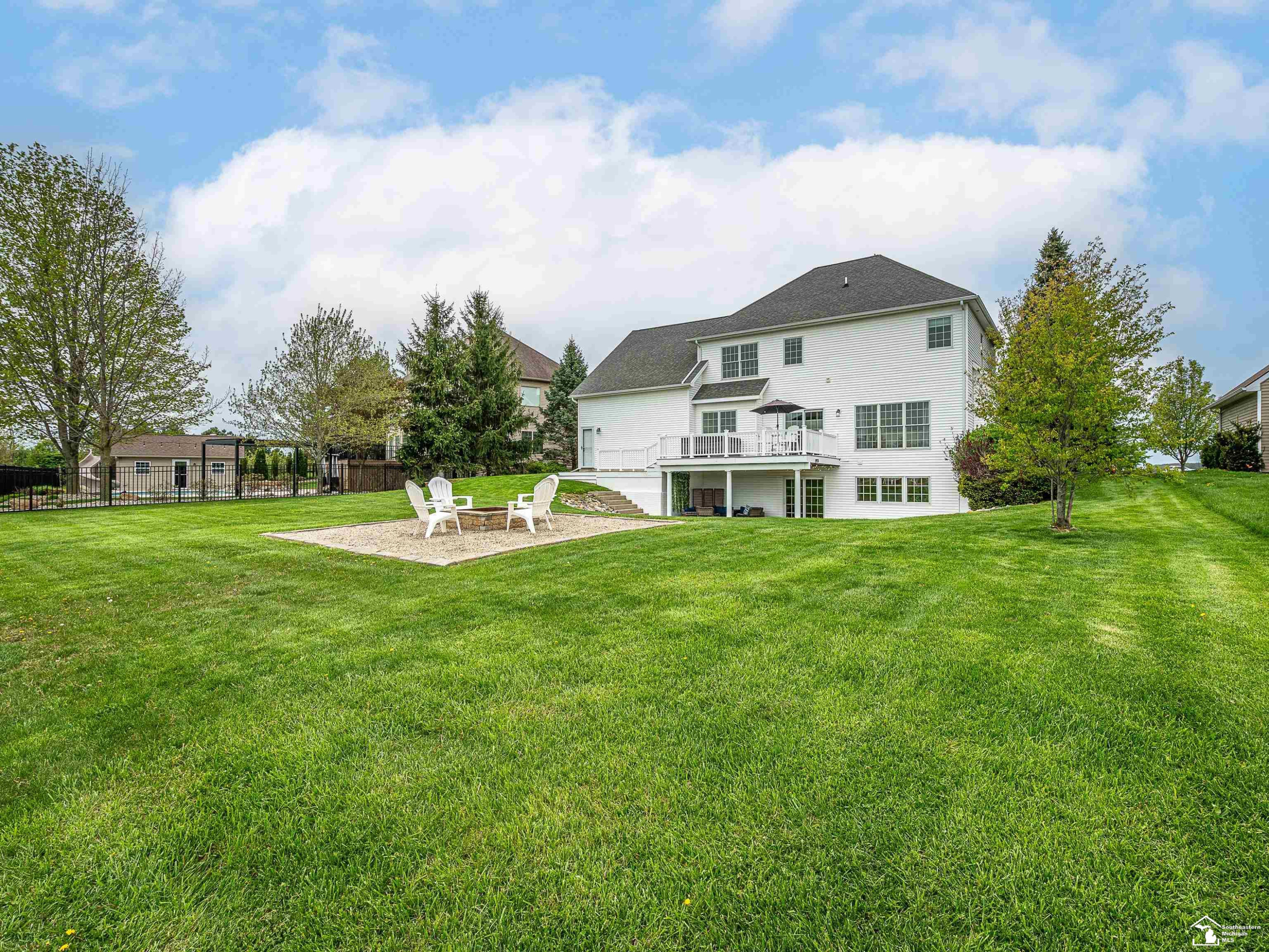 453 Corinth Circle, Dundee, MI 48131 — Photo 48
