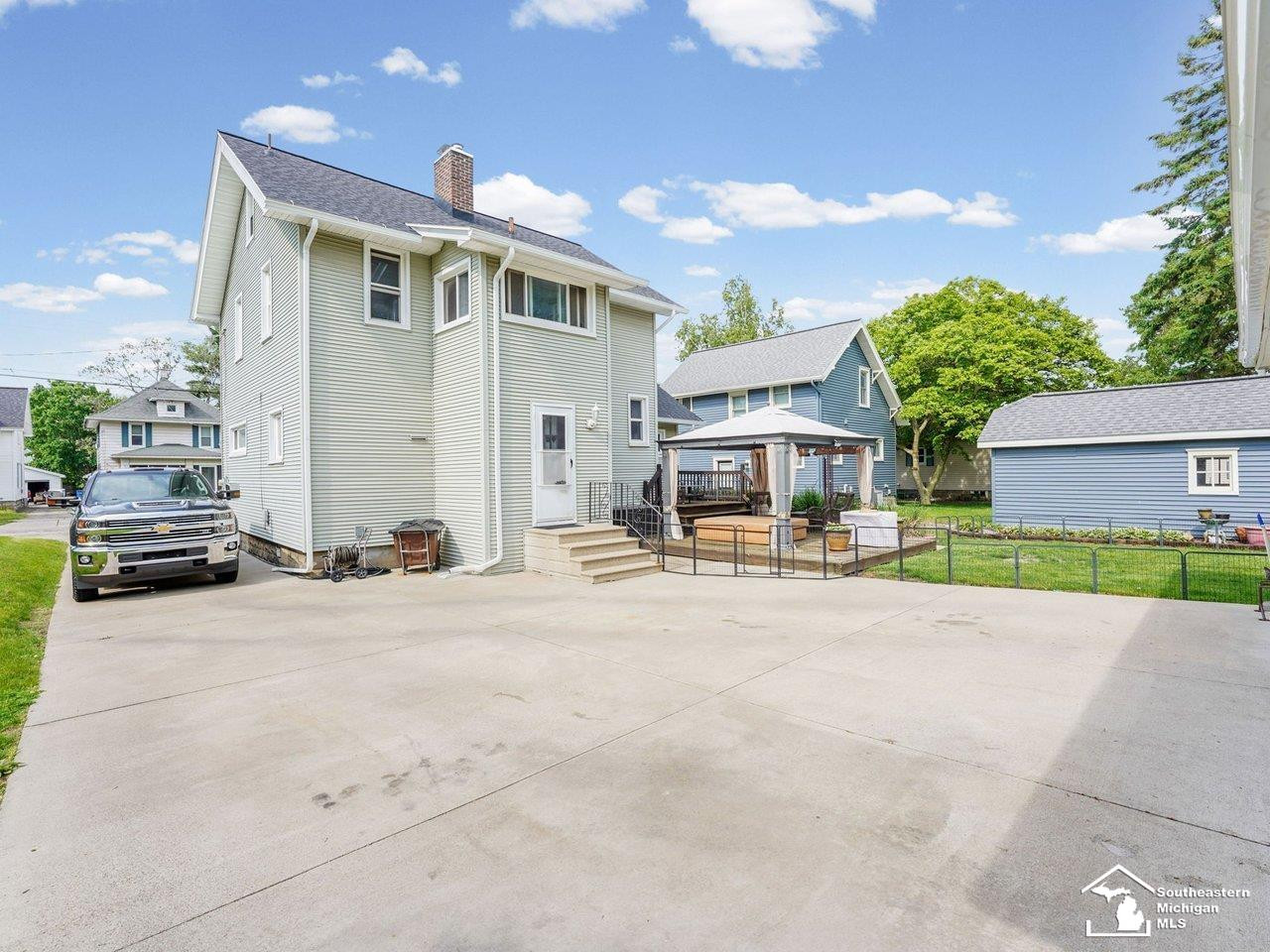 727 Glenwood Avenue, Jackson, MI 49203 — Photo 38