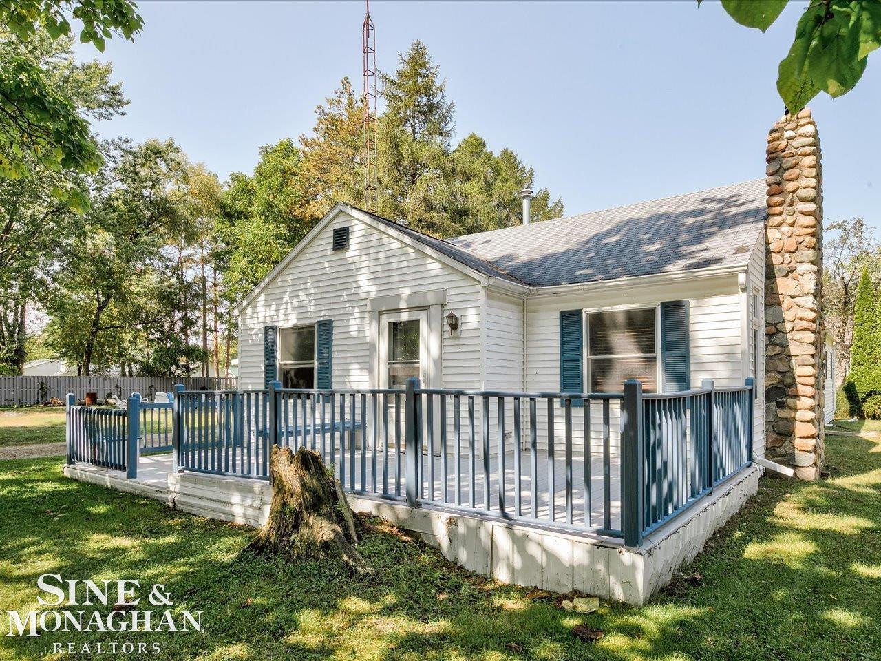 7205 Dogwood Avenue, Lexington, MI 48450 — Photo 4