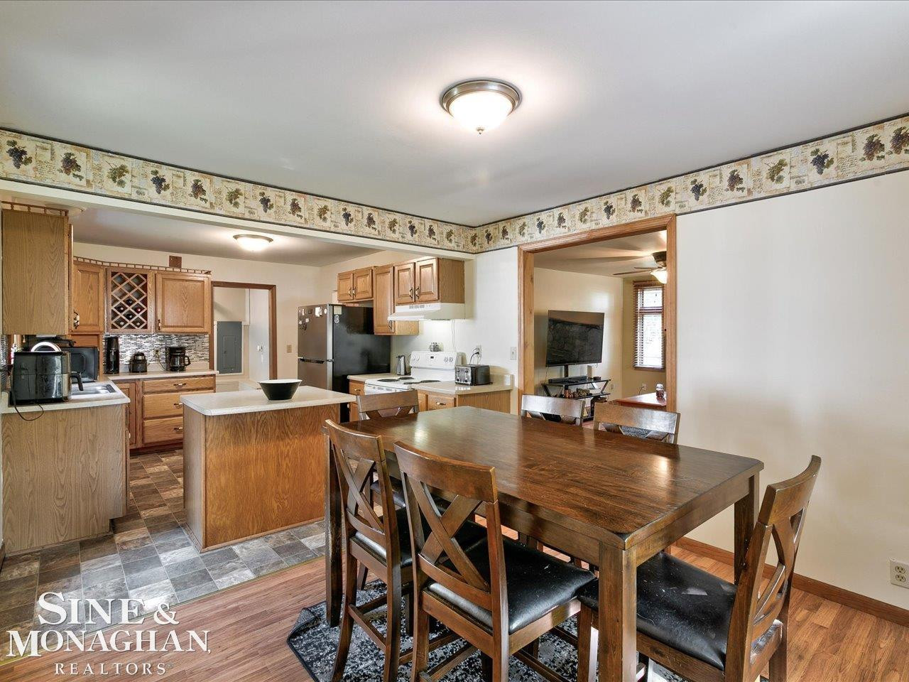 7205 Dogwood Avenue, Lexington, MI 48450 — Photo 10
