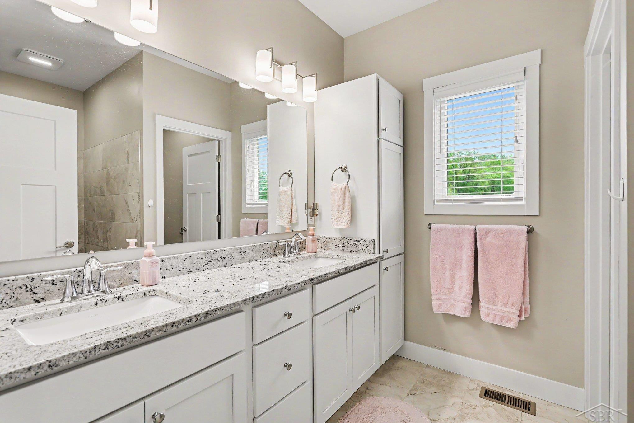 4111 Woodburn Court, Saginaw, MI 48603 — Photo 13