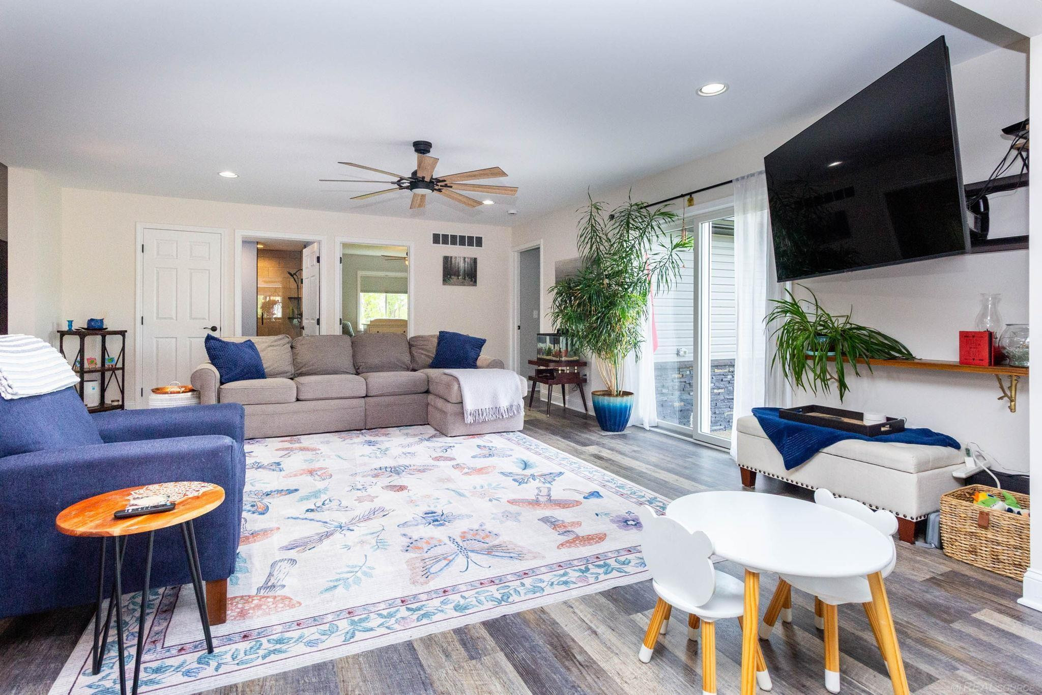 2133 Cove Road, Wales, MI — Photo 12