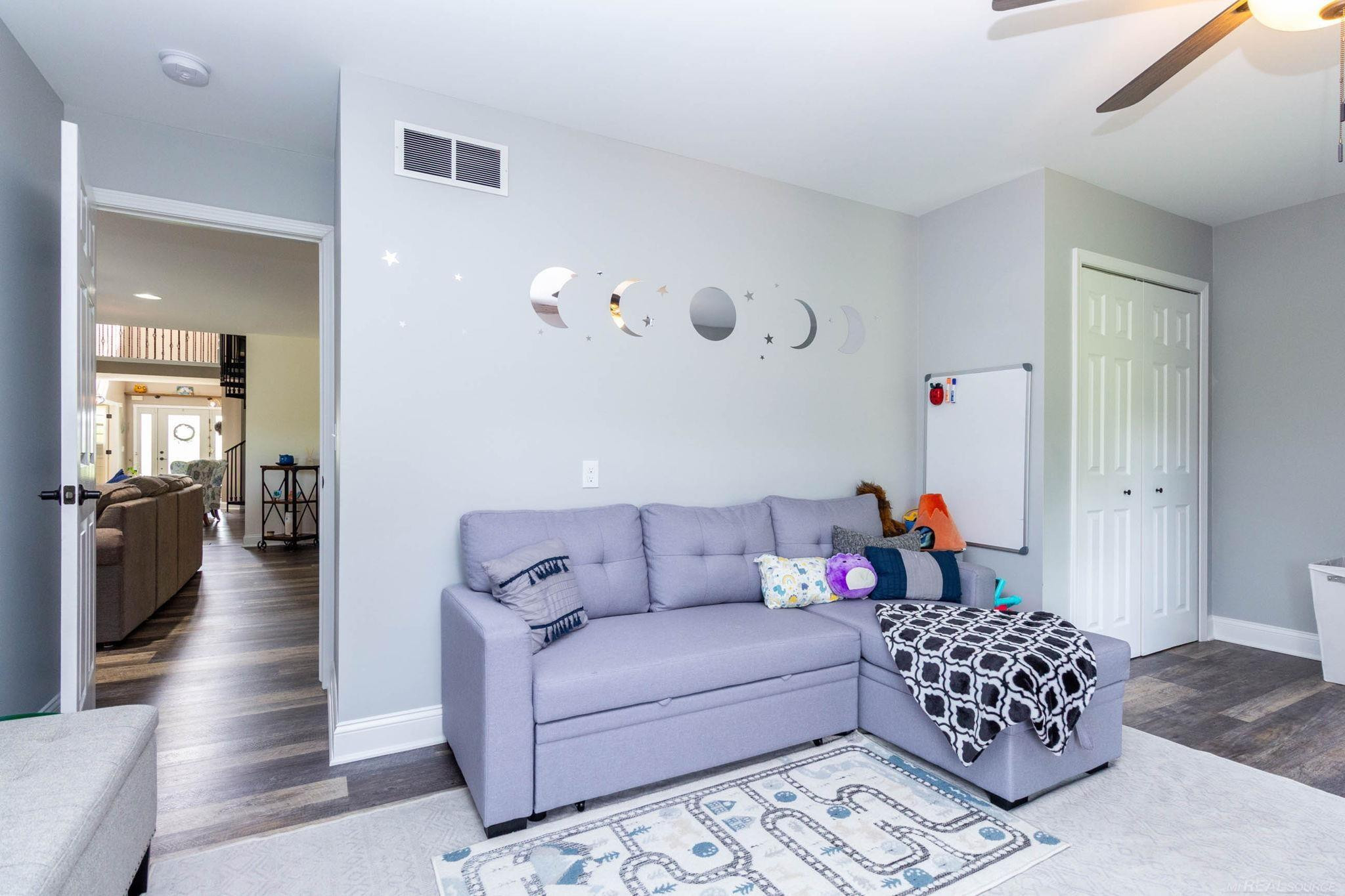 2133 Cove Road, Wales, MI — Photo 32