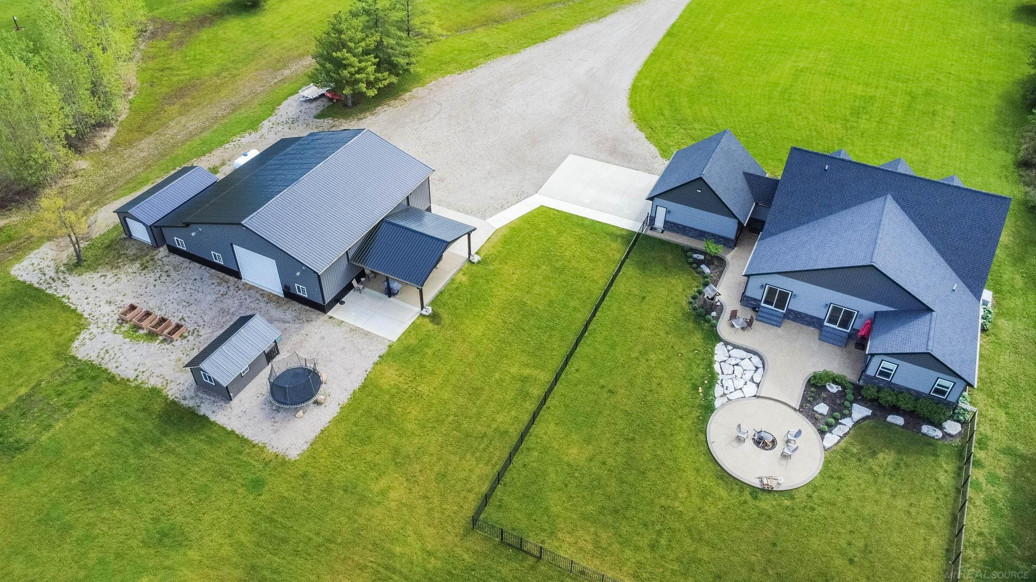 2133 Cove Road, Wales, MI — Photo 77
