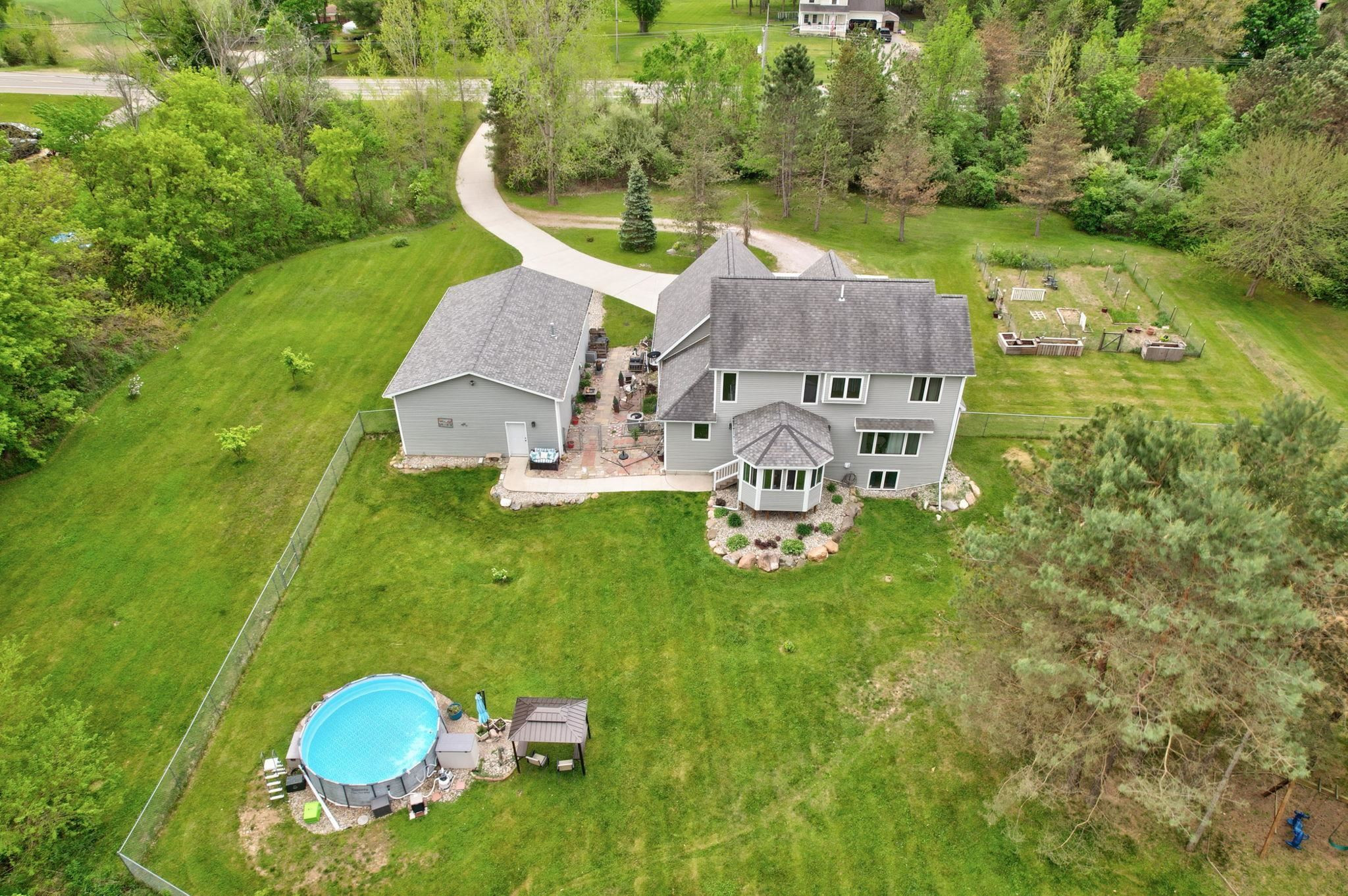 2119 E Vienna Road, Clio, MI 48420 — Photo 72