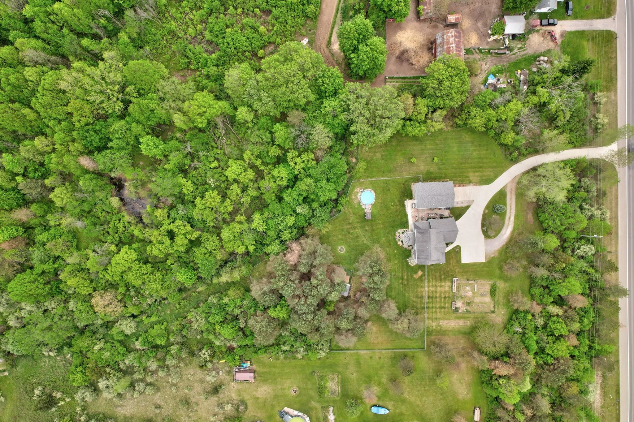 2119 E Vienna Road, Clio, MI 48420 — Photo 76