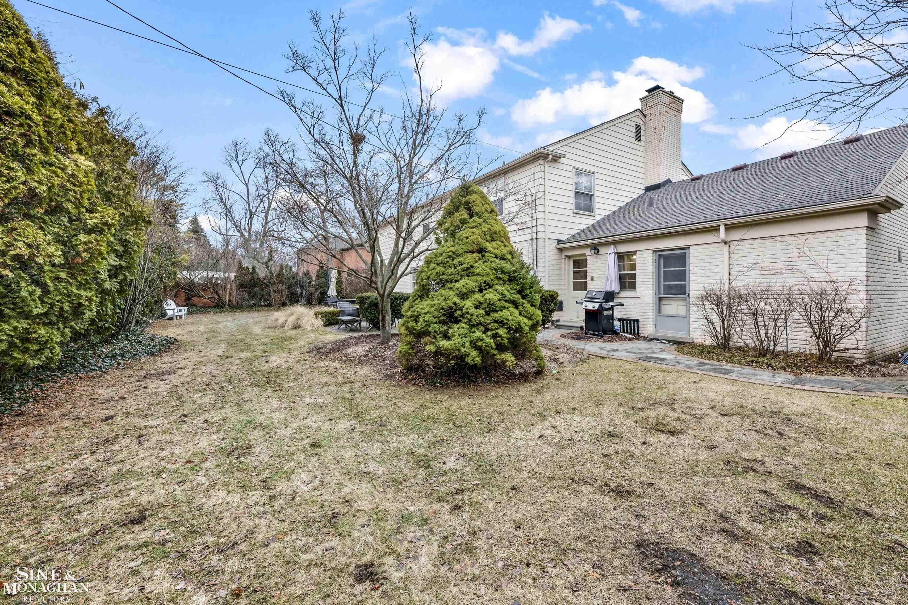 11 Wellington Place, Grosse Pointe, MI 48230 — Photo 42