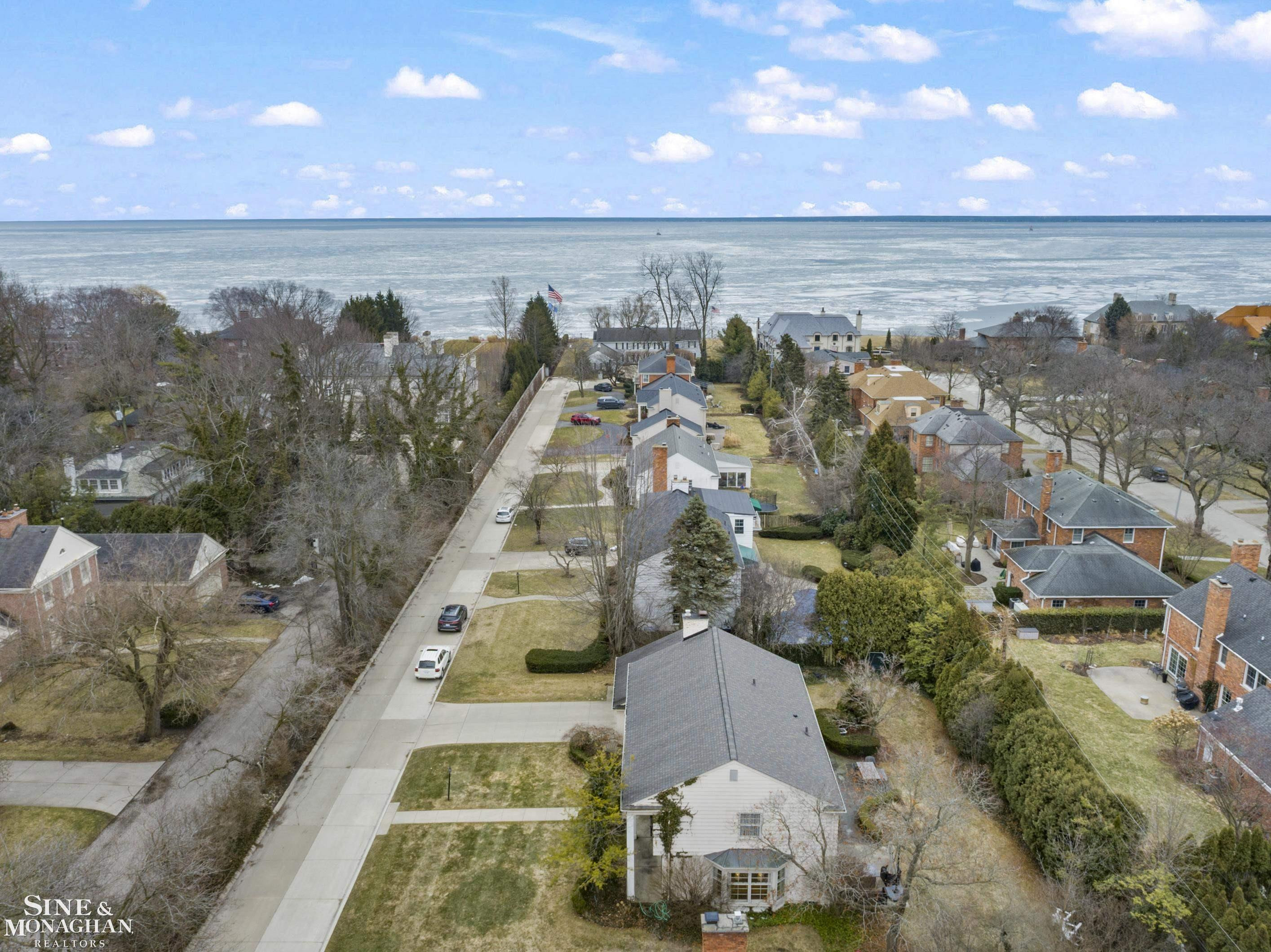 11 Wellington Place, Grosse Pointe, MI 48230 — Photo 46