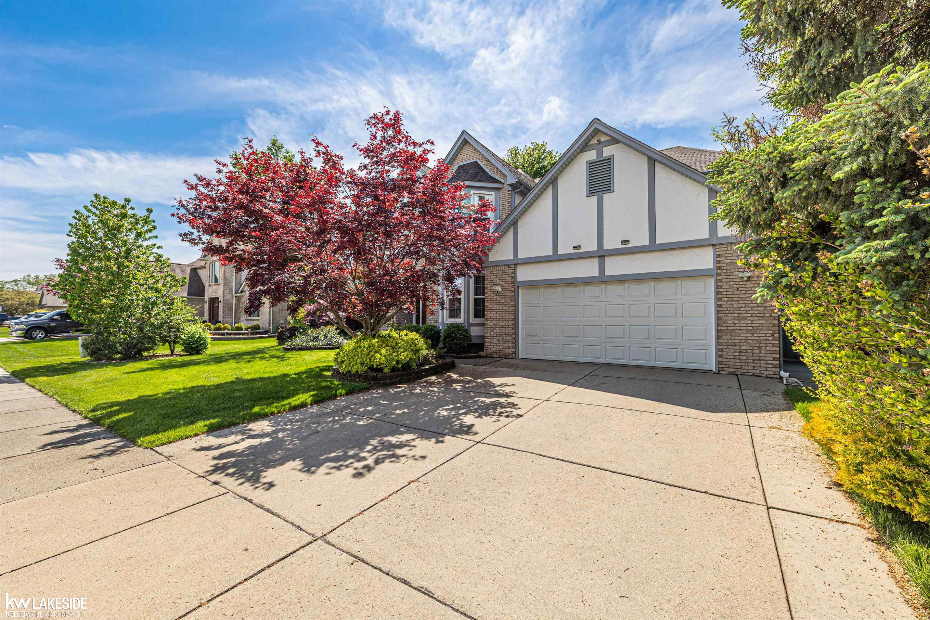 46349 Coachwood Drive, Shelby Twp, MI 48315 — Photo 2