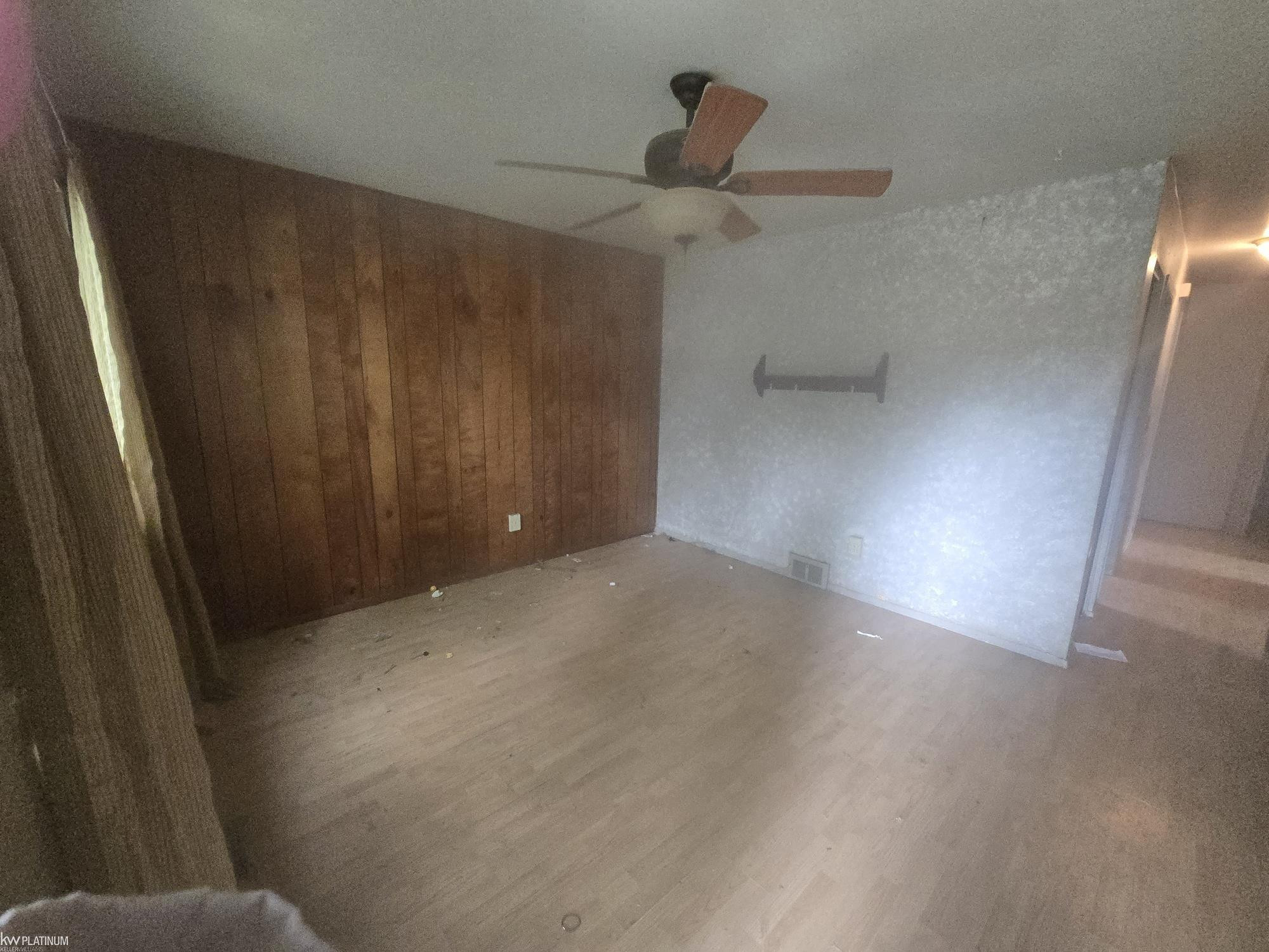 19405 Opal Street, Clinton Twp, MI 48035 — Photo 3