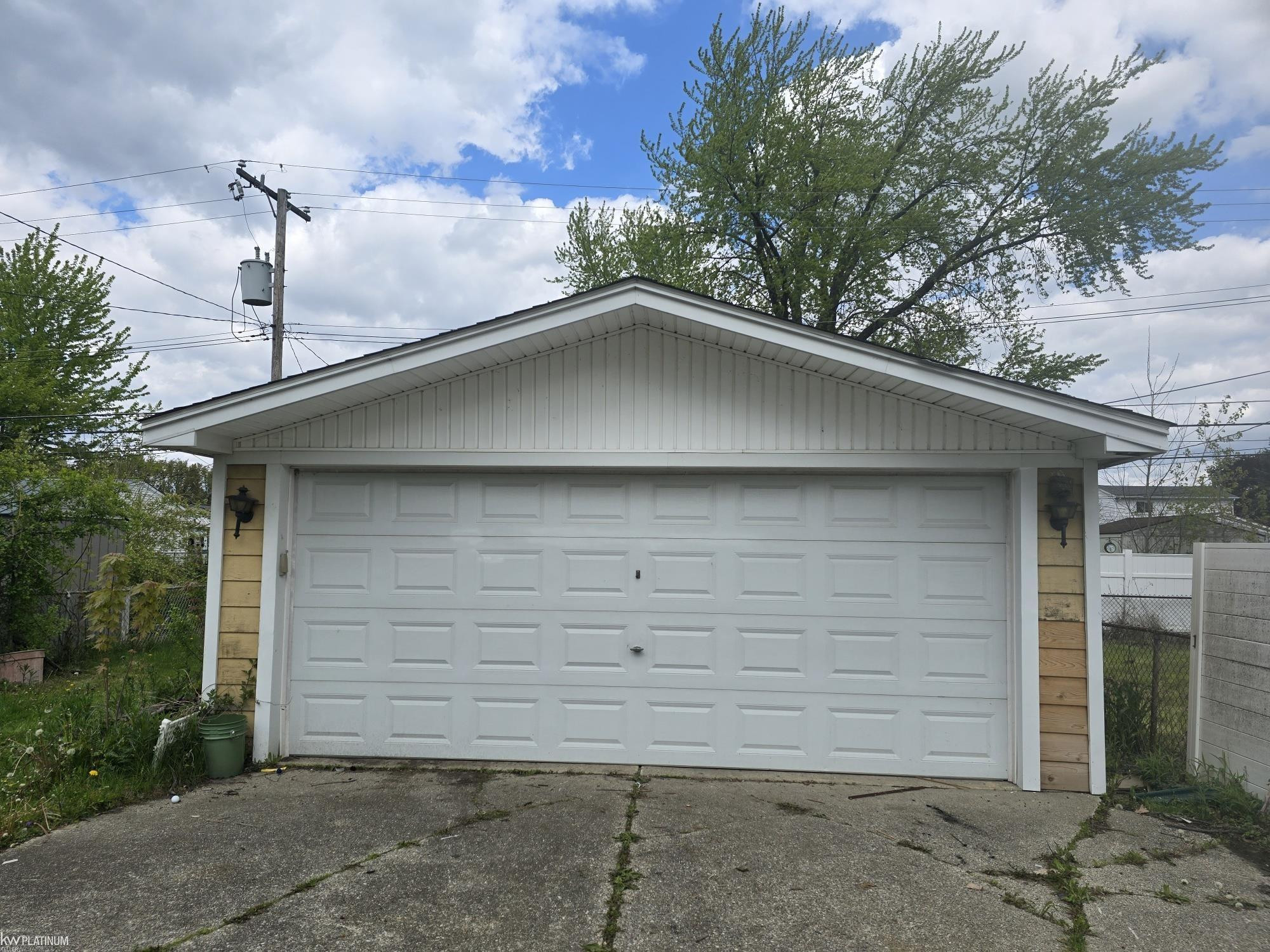 19405 Opal Street, Clinton Twp, MI 48035 — Photo 23