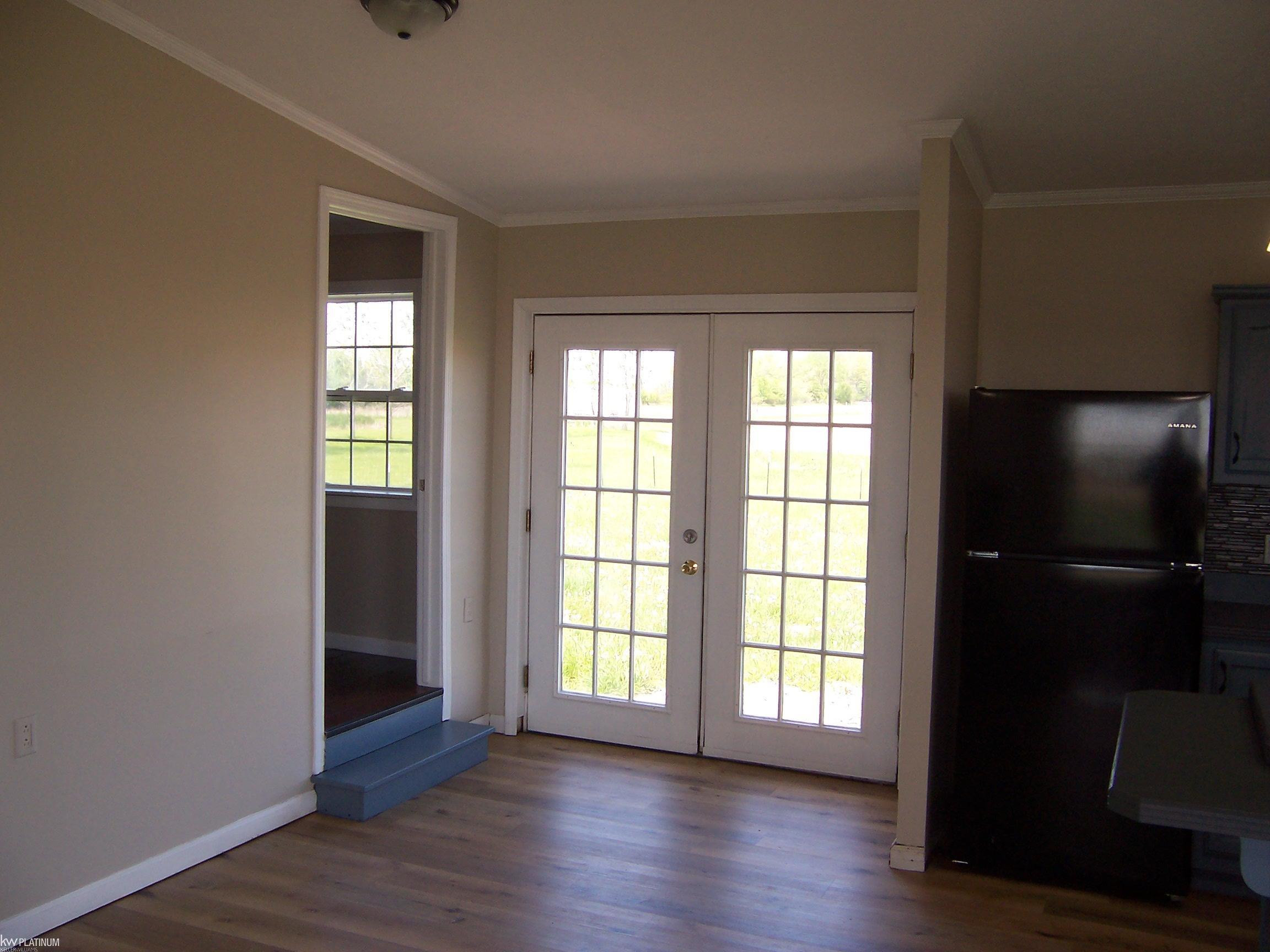 10222 Metcalf Rd Road, MI 48006 — Photo 4